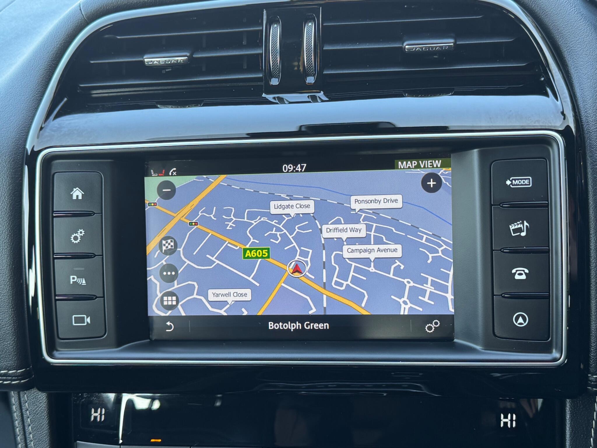Jaguar F-Pace view 26