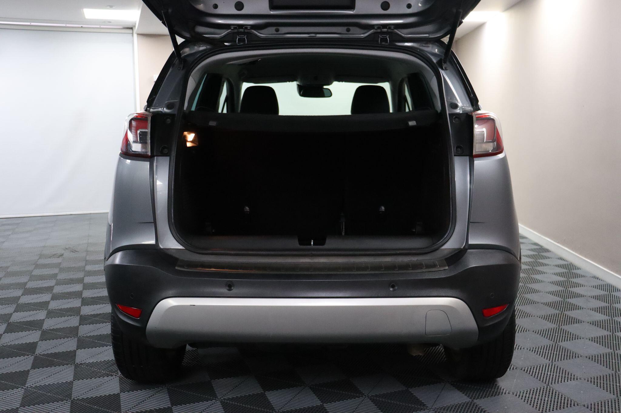 Vauxhall Crossland X view 14