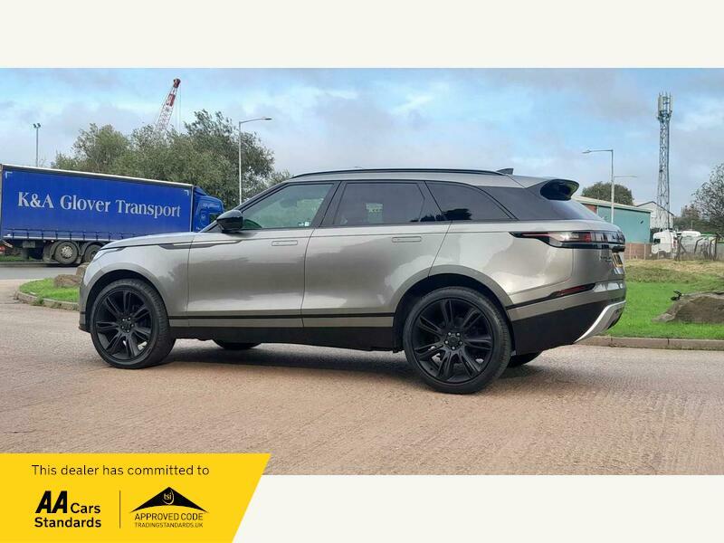 2019 Land Rover Range Rover Velar 2.0 D240 R-Dynamic HSE Auto 4WD Euro 6 (s/s) 5dr • 55,000 miles image 8