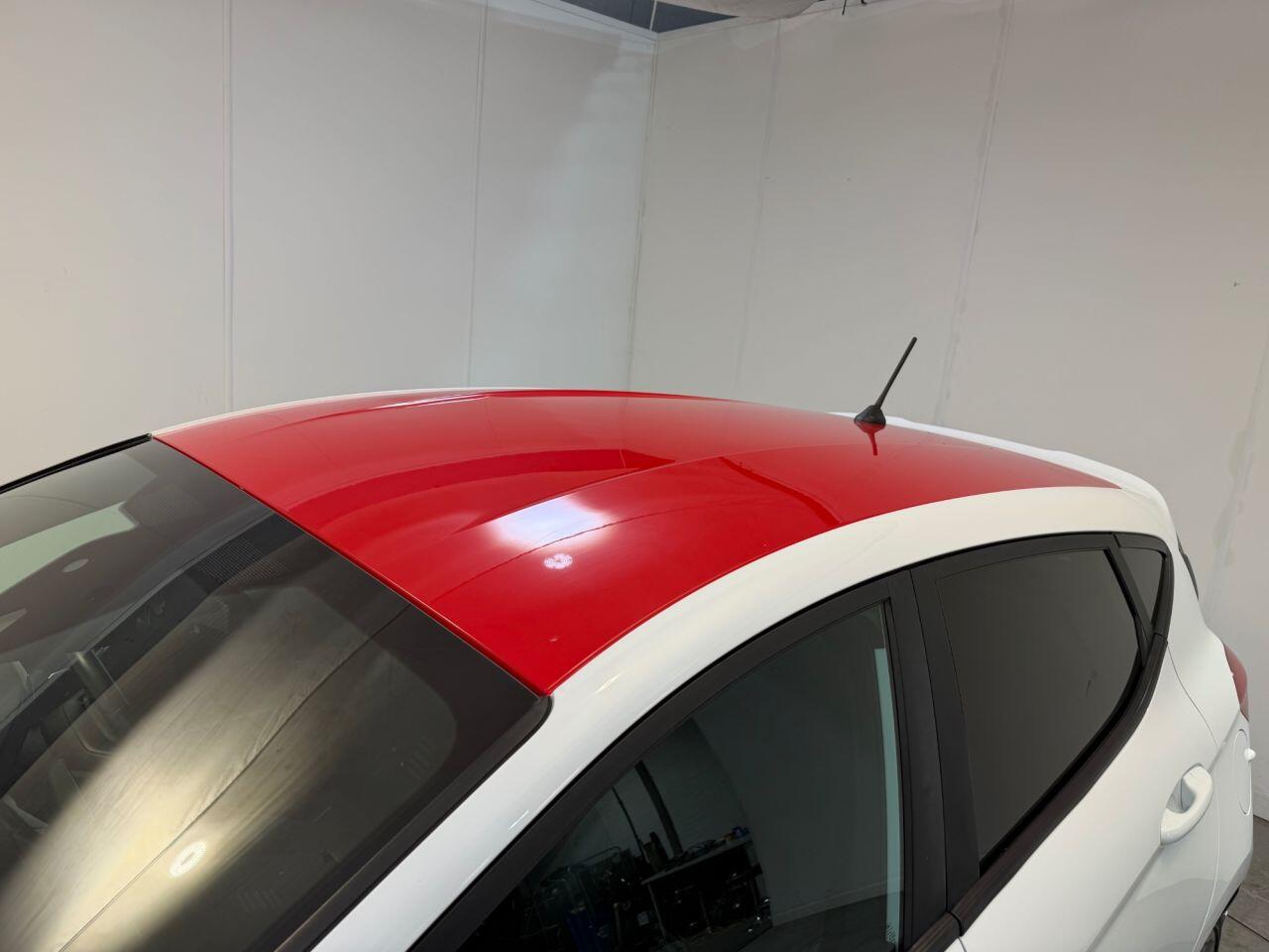 Ford Fiesta view 55