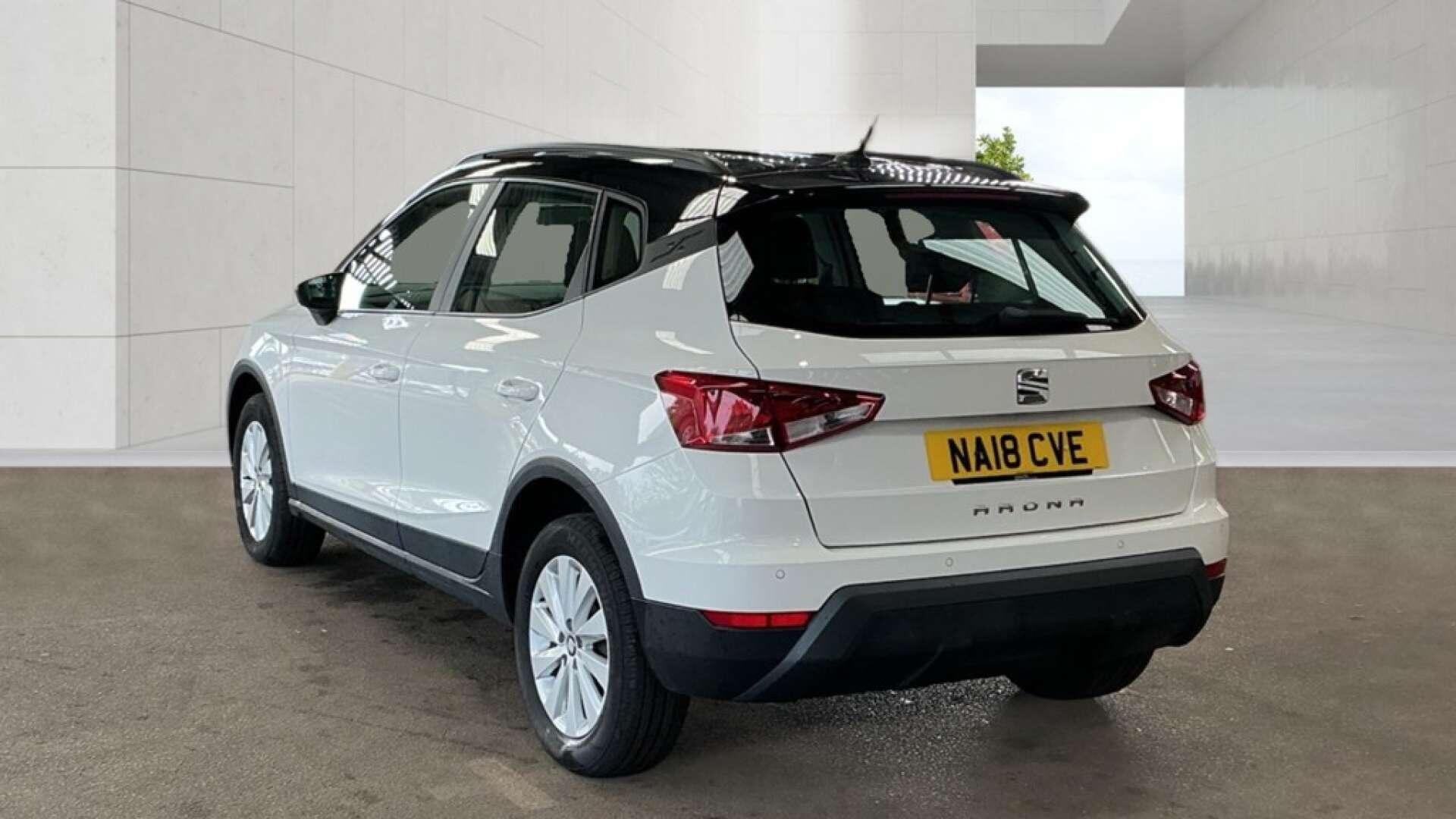 SEAT Arona view 4