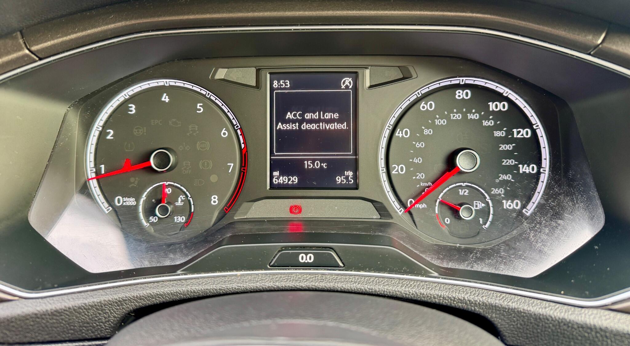 Volkswagen T-Roc view 66