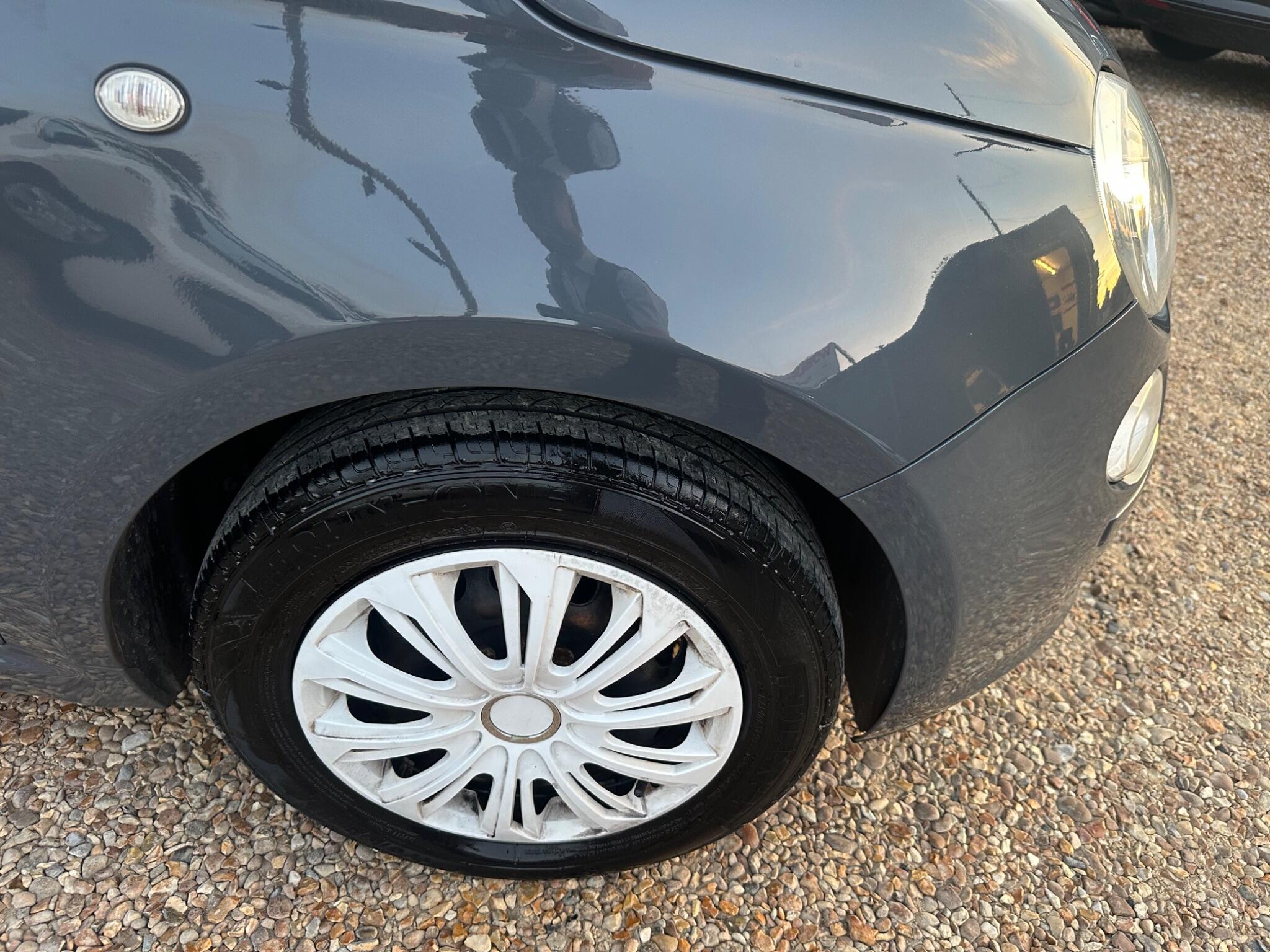 Fiat 500 view 33