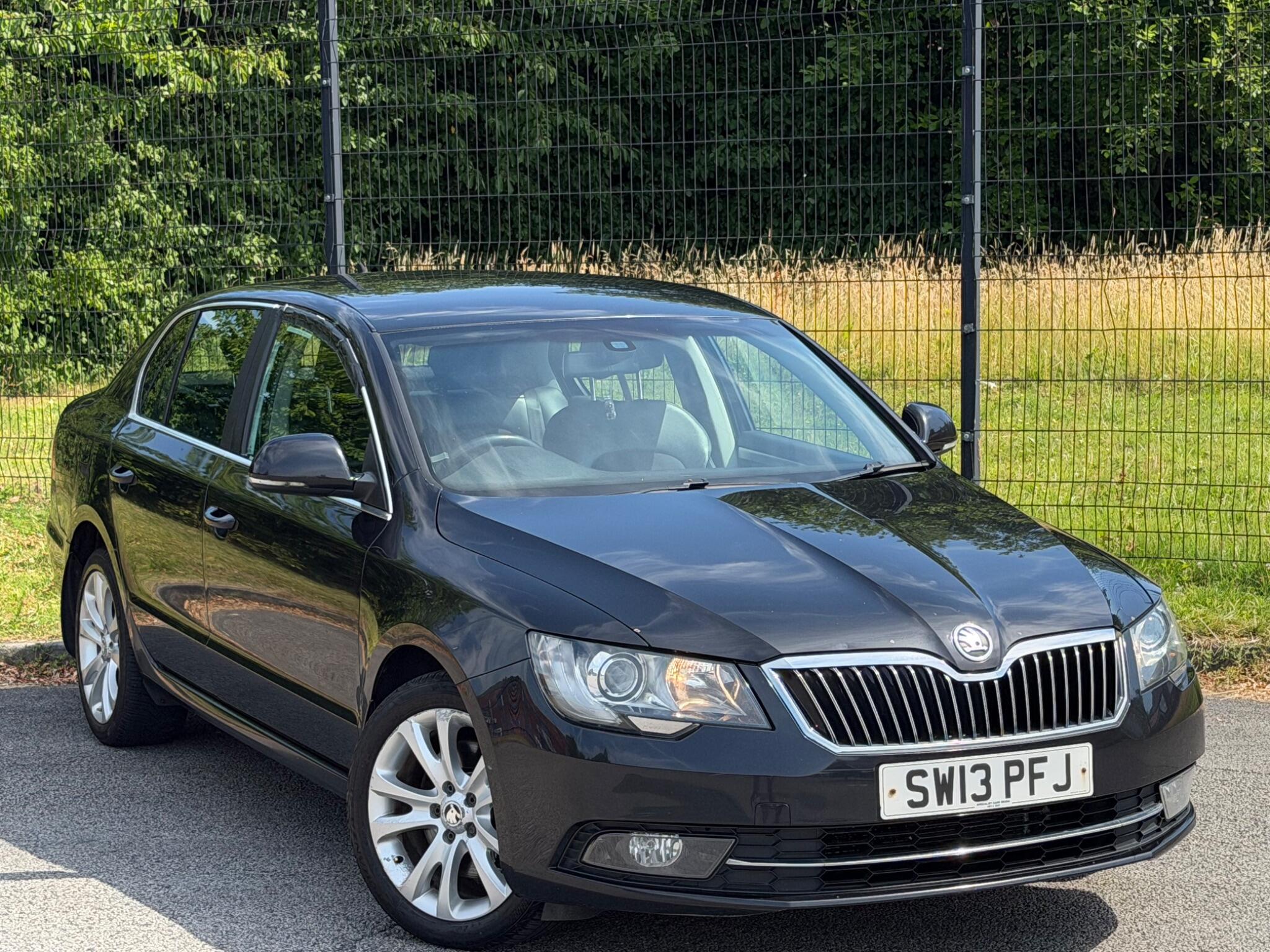 2013 Skoda Superb in Black for sale