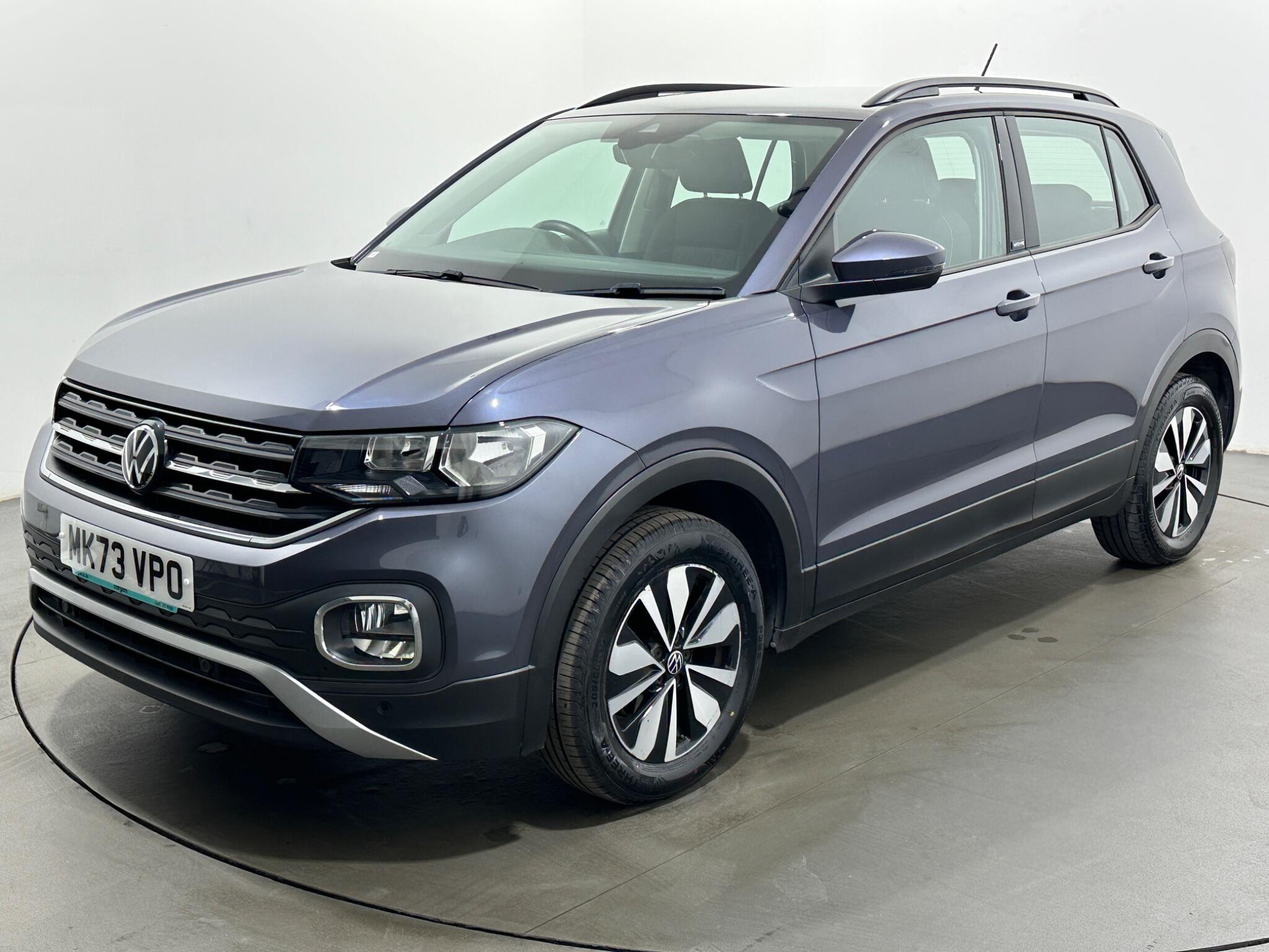 Volkswagen T-Cross view 52