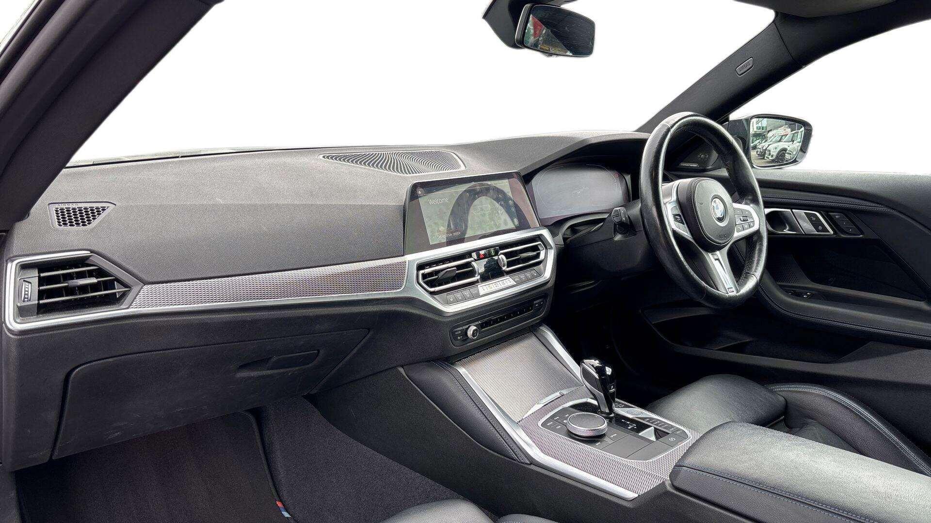 BMW 2 Series view 9