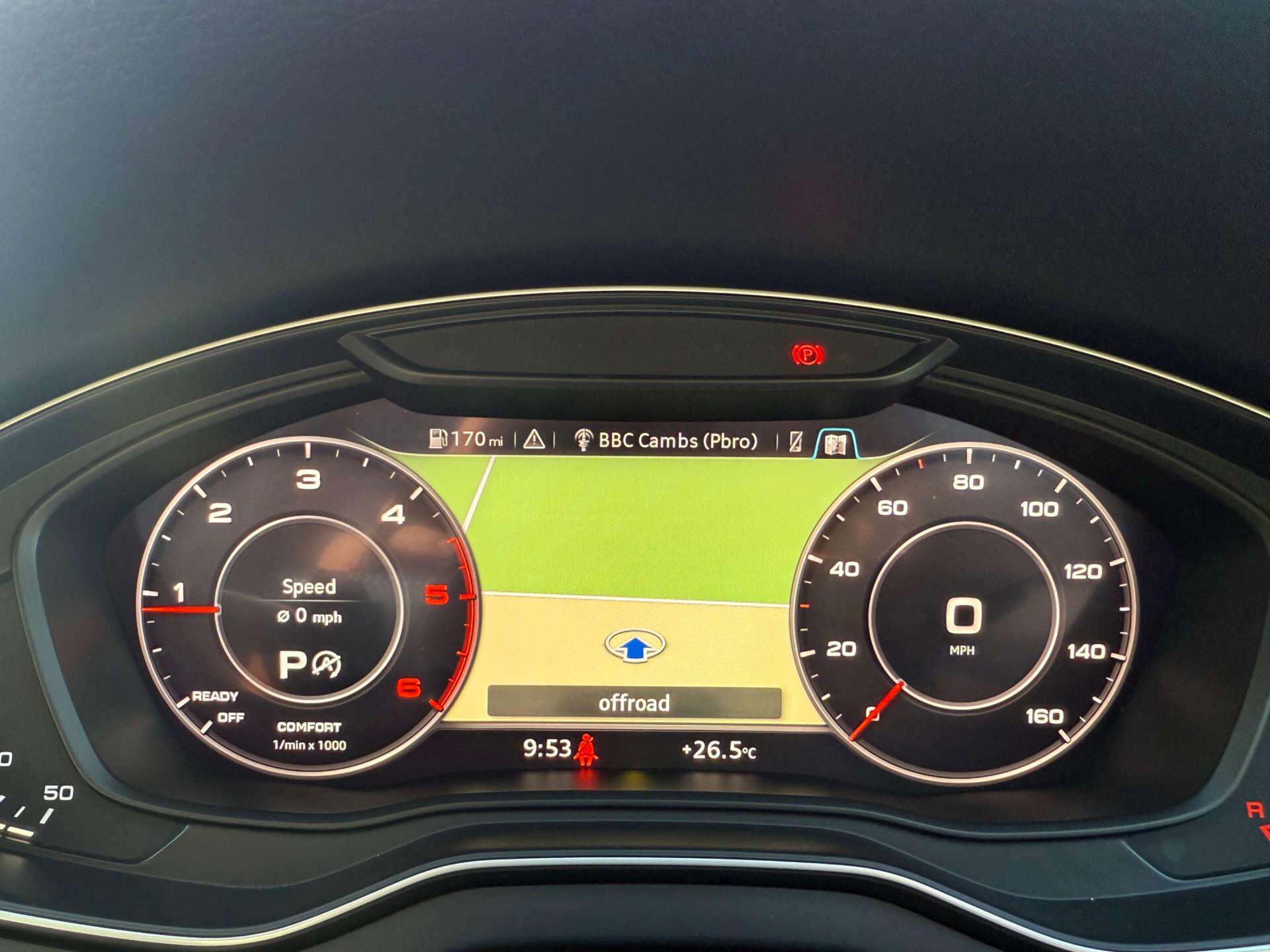 Audi Q5 view 48