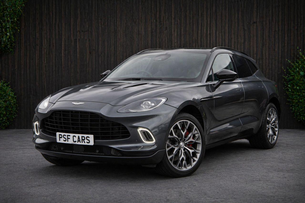 Aston Martin DBX view 5