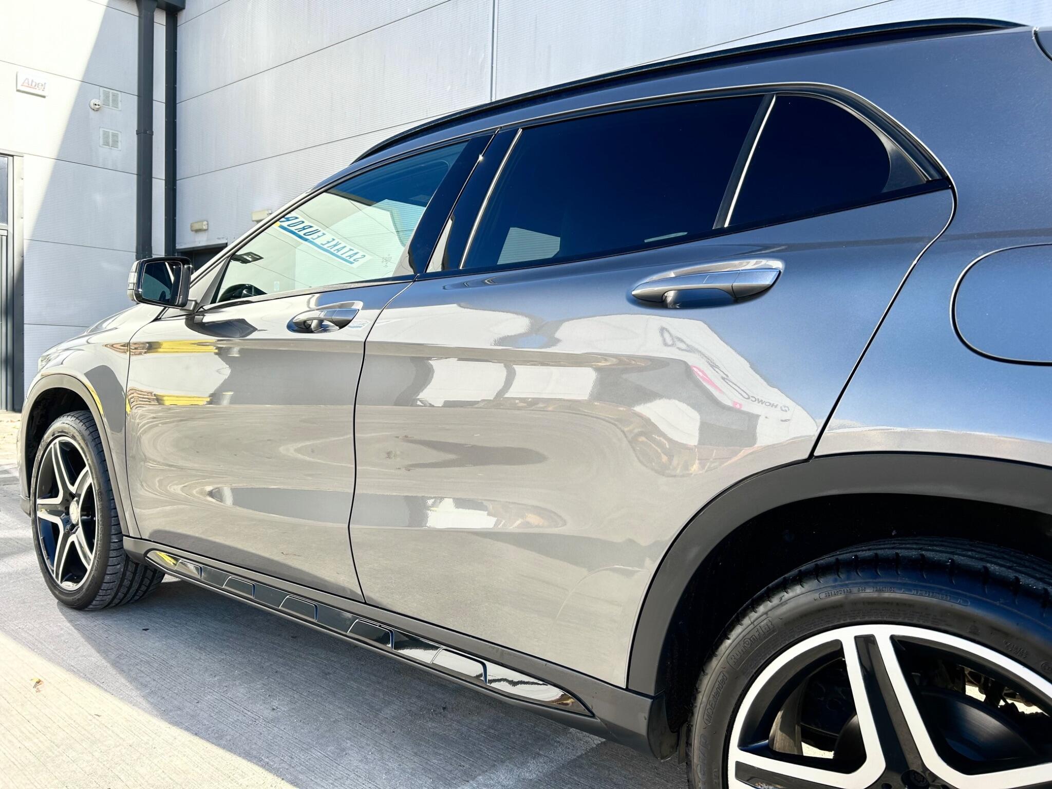 Mercedes-Benz GLA view 15
