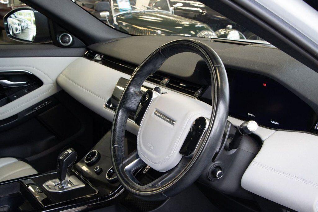 Land Rover Range Rover Evoque view 23