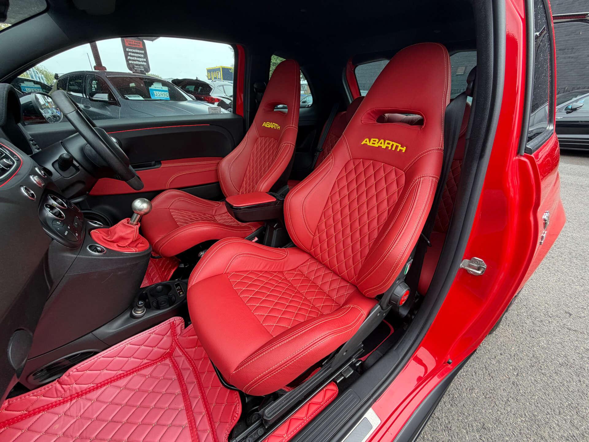 Abarth 595 view 13