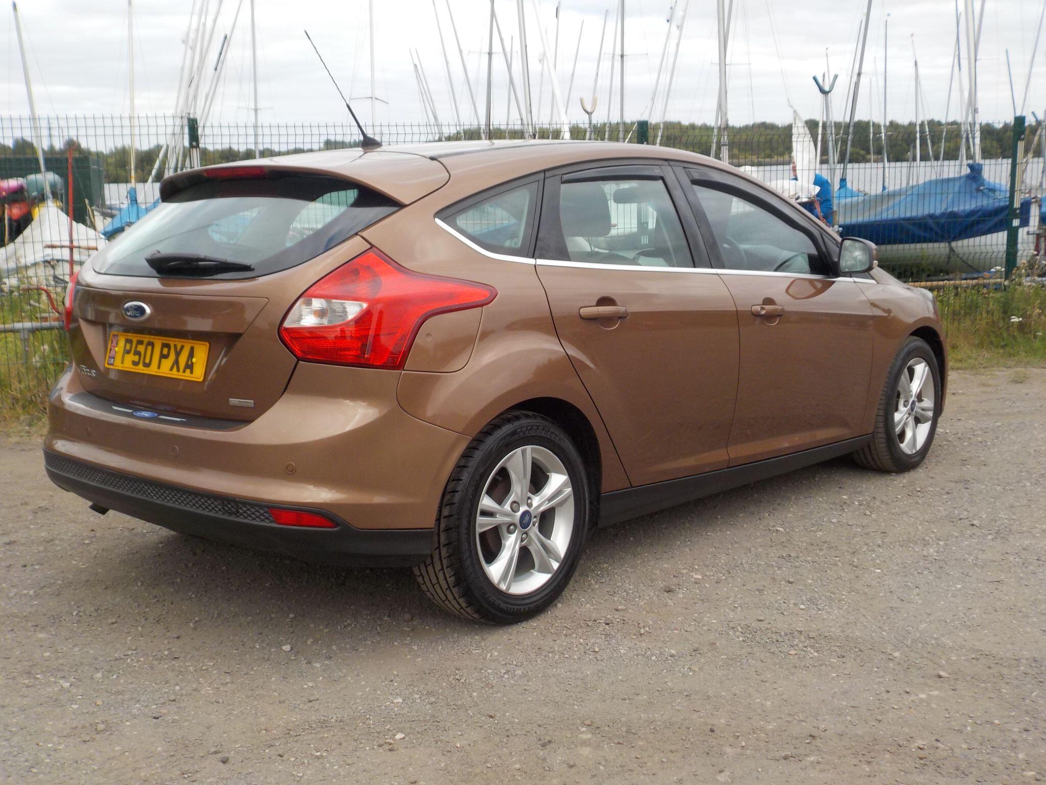 Ford Focus 1.6 TDCi Zetec Euro 5 (s/s) 5dr