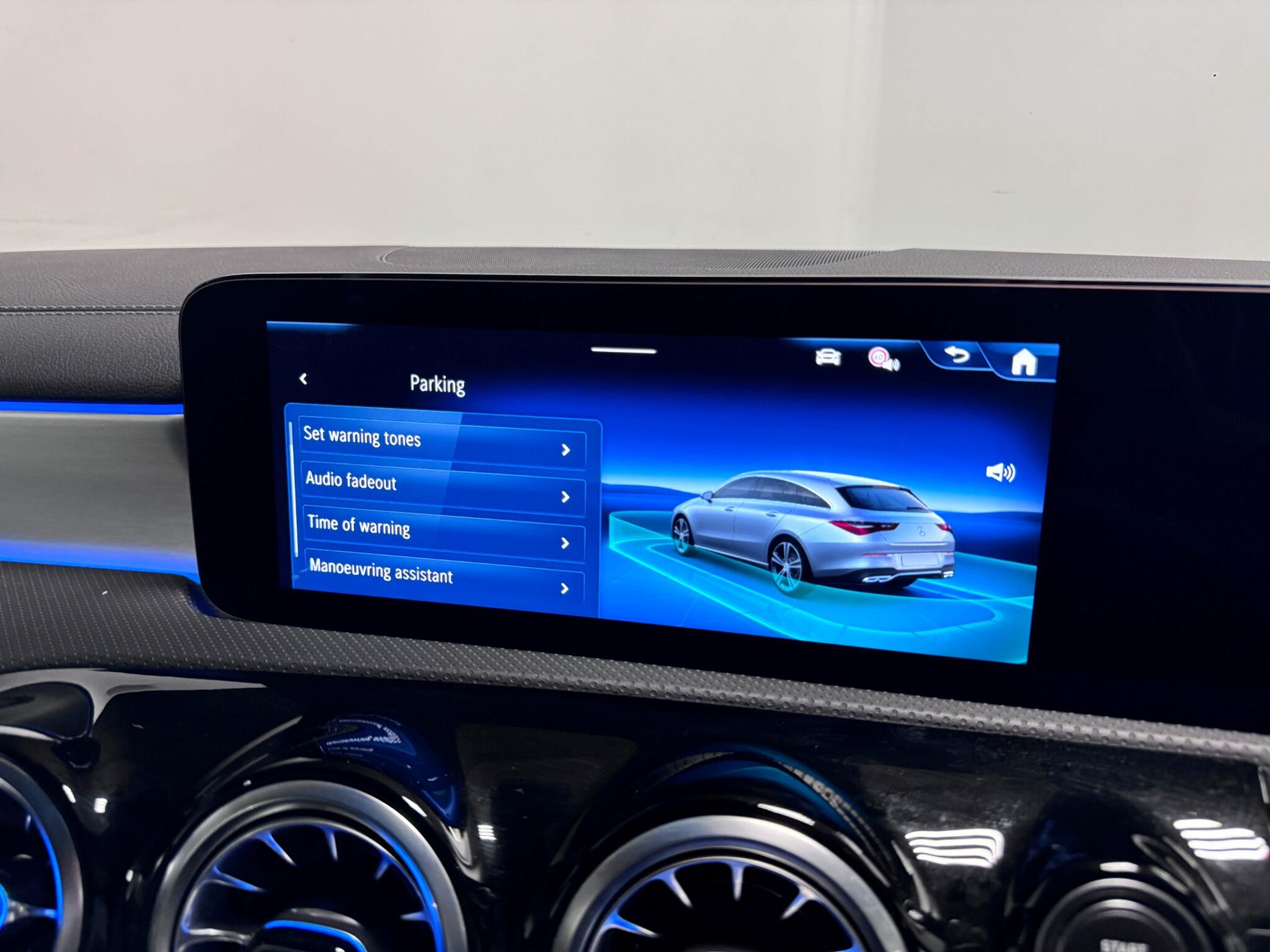 Mercedes-Benz Cla view 57
