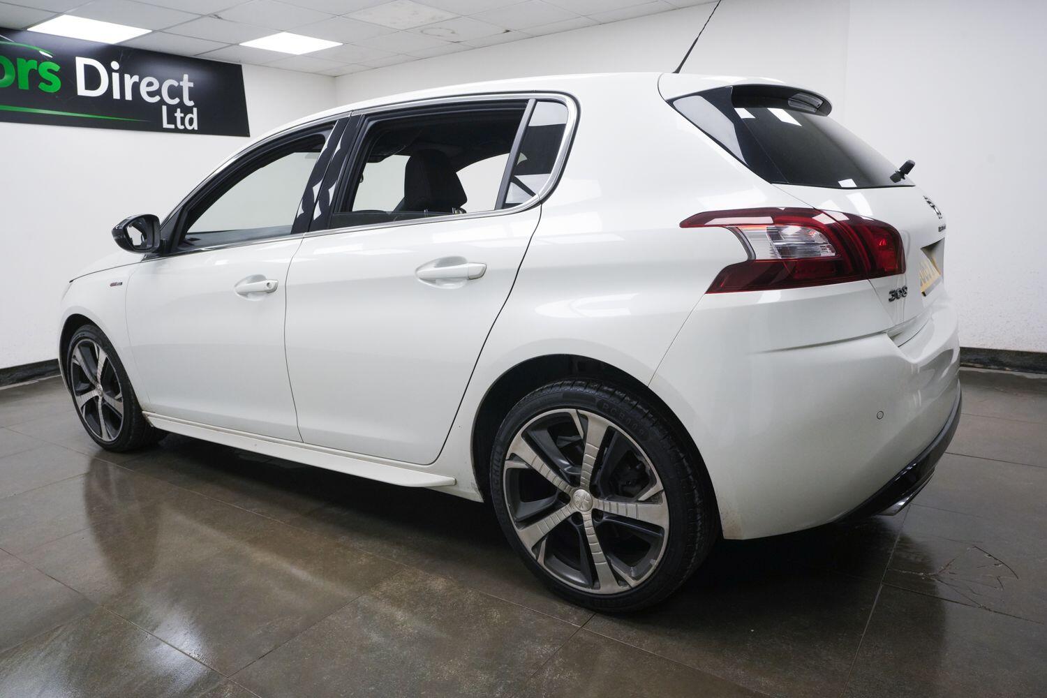 Peugeot 308 view 6