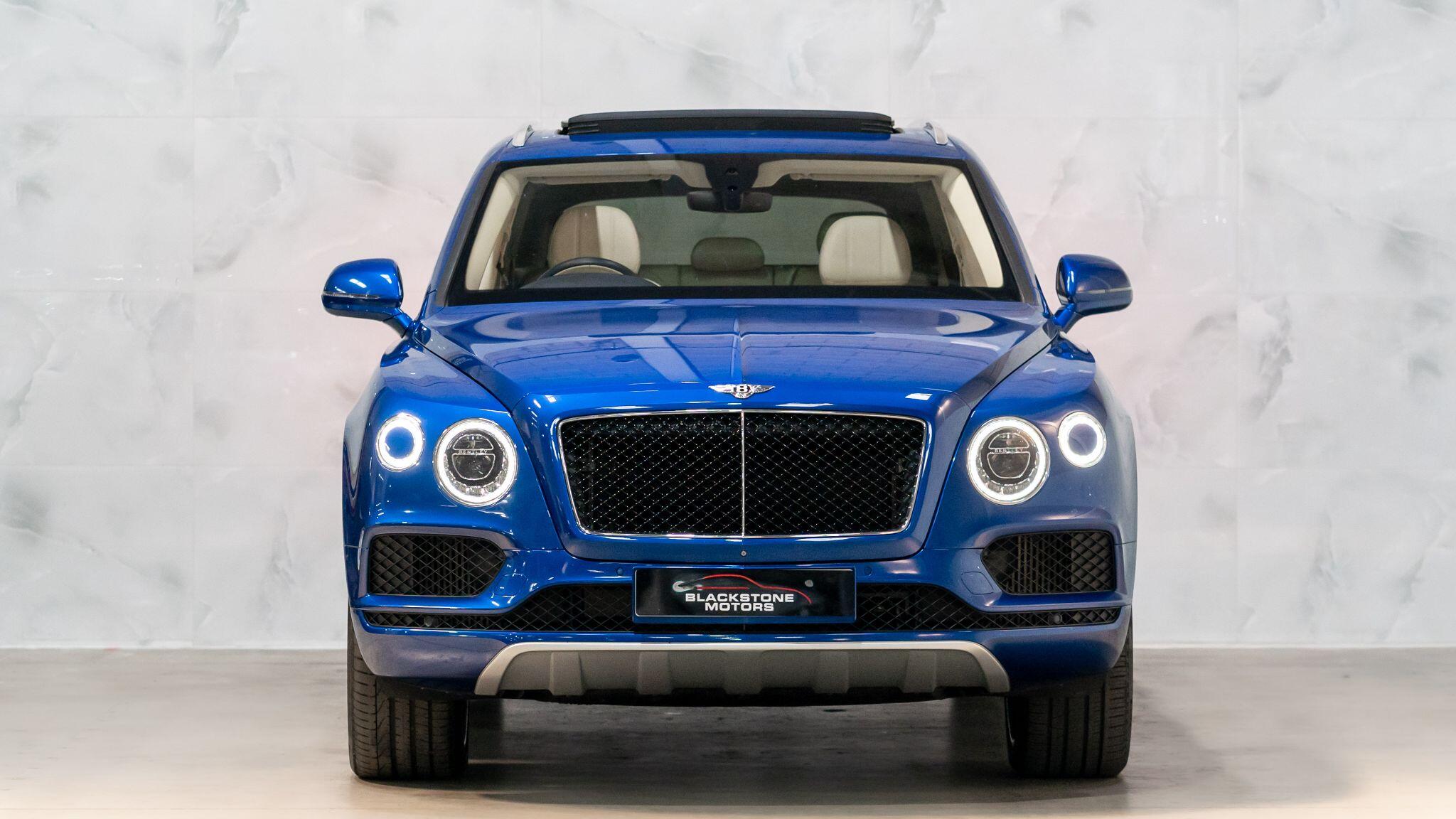 Bentley Bentayga view 2