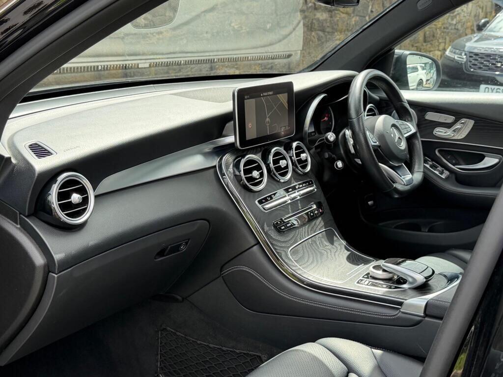 Mercedes-Benz GLC view 15