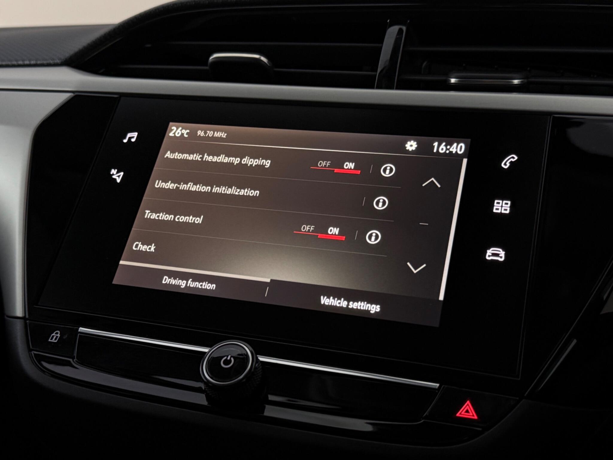 Vauxhall Corsa view 28