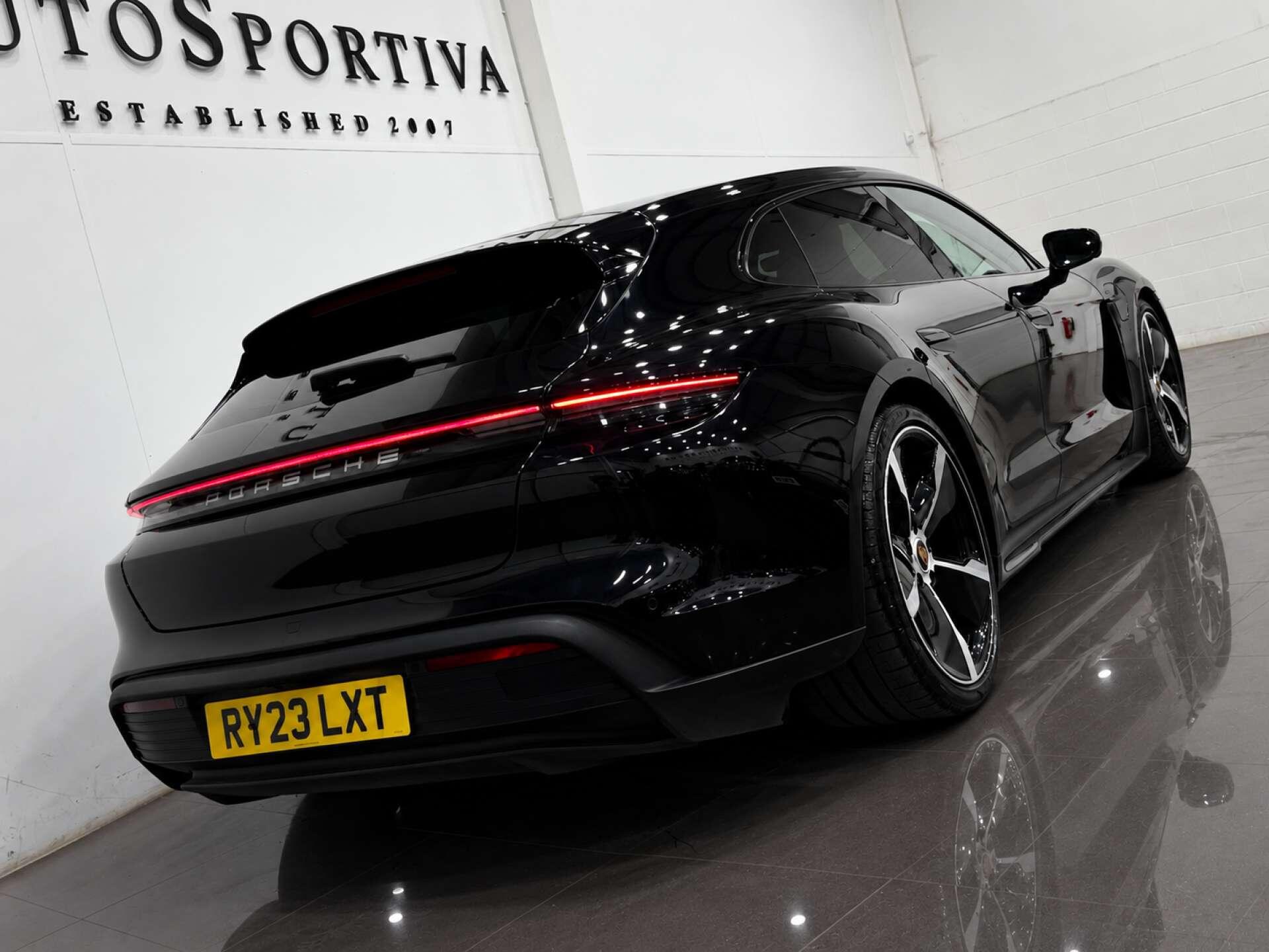 Porsche Taycan view 24