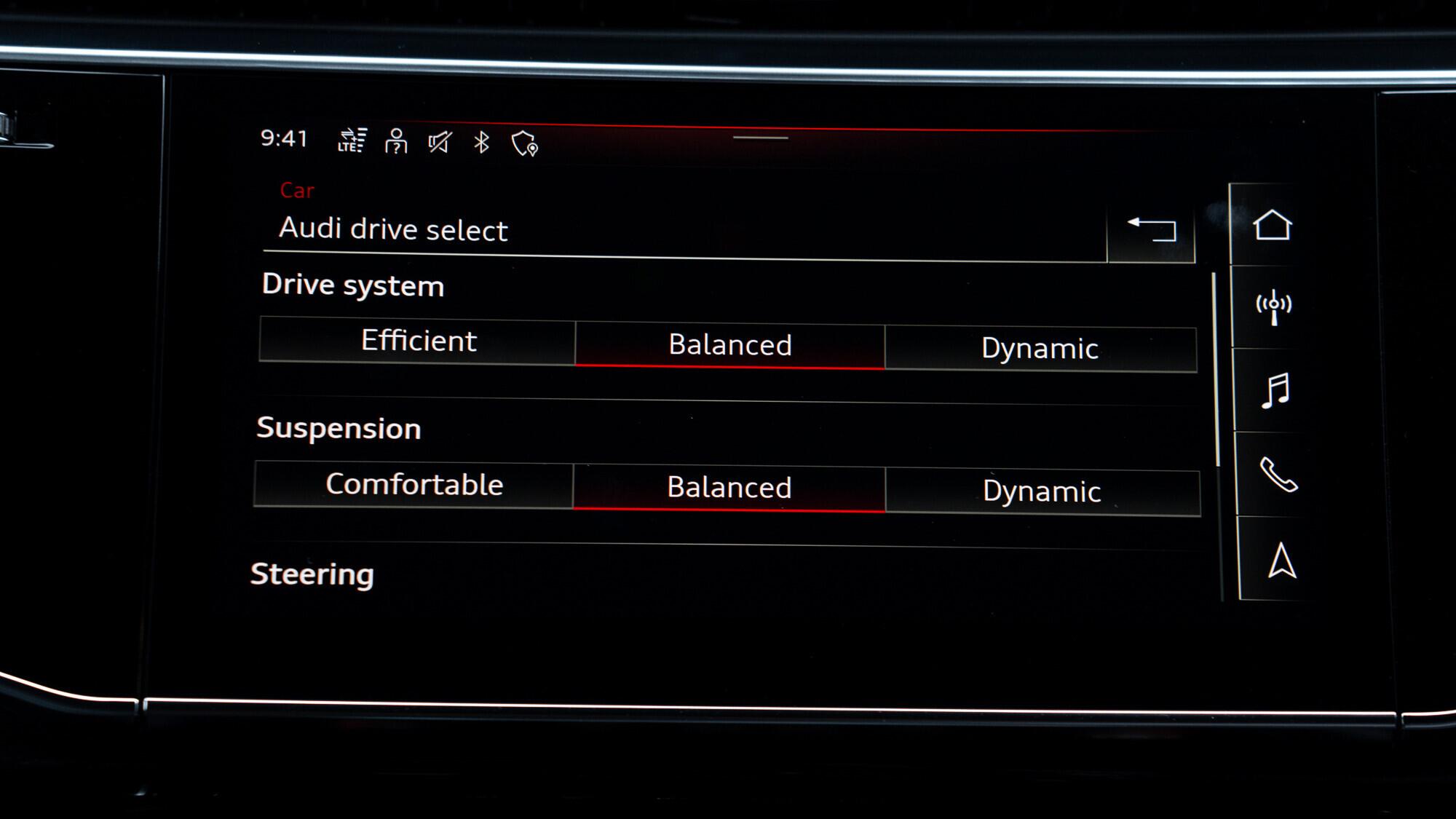 Audi SQ7 view 28