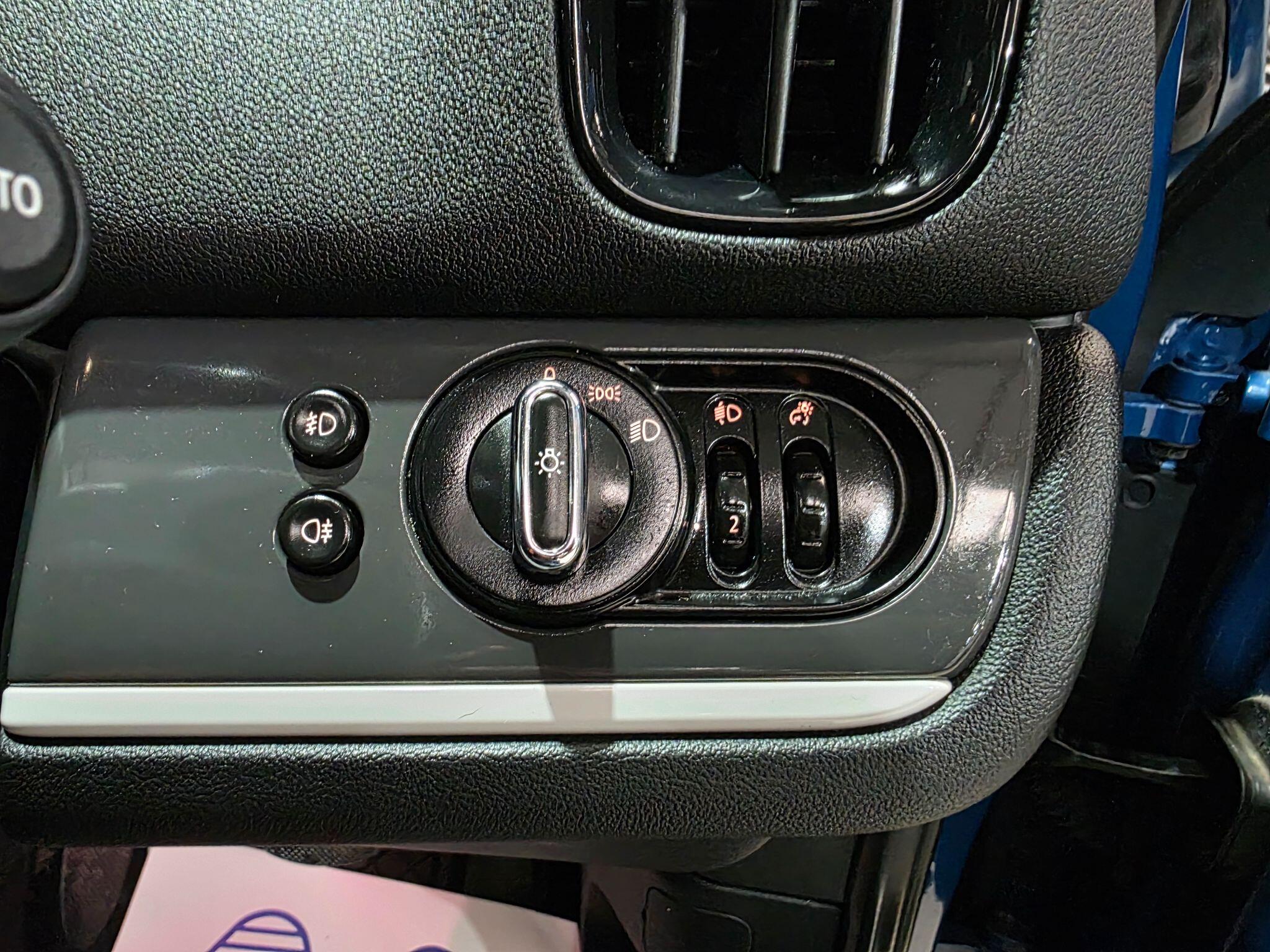 Mini Countryman view 15