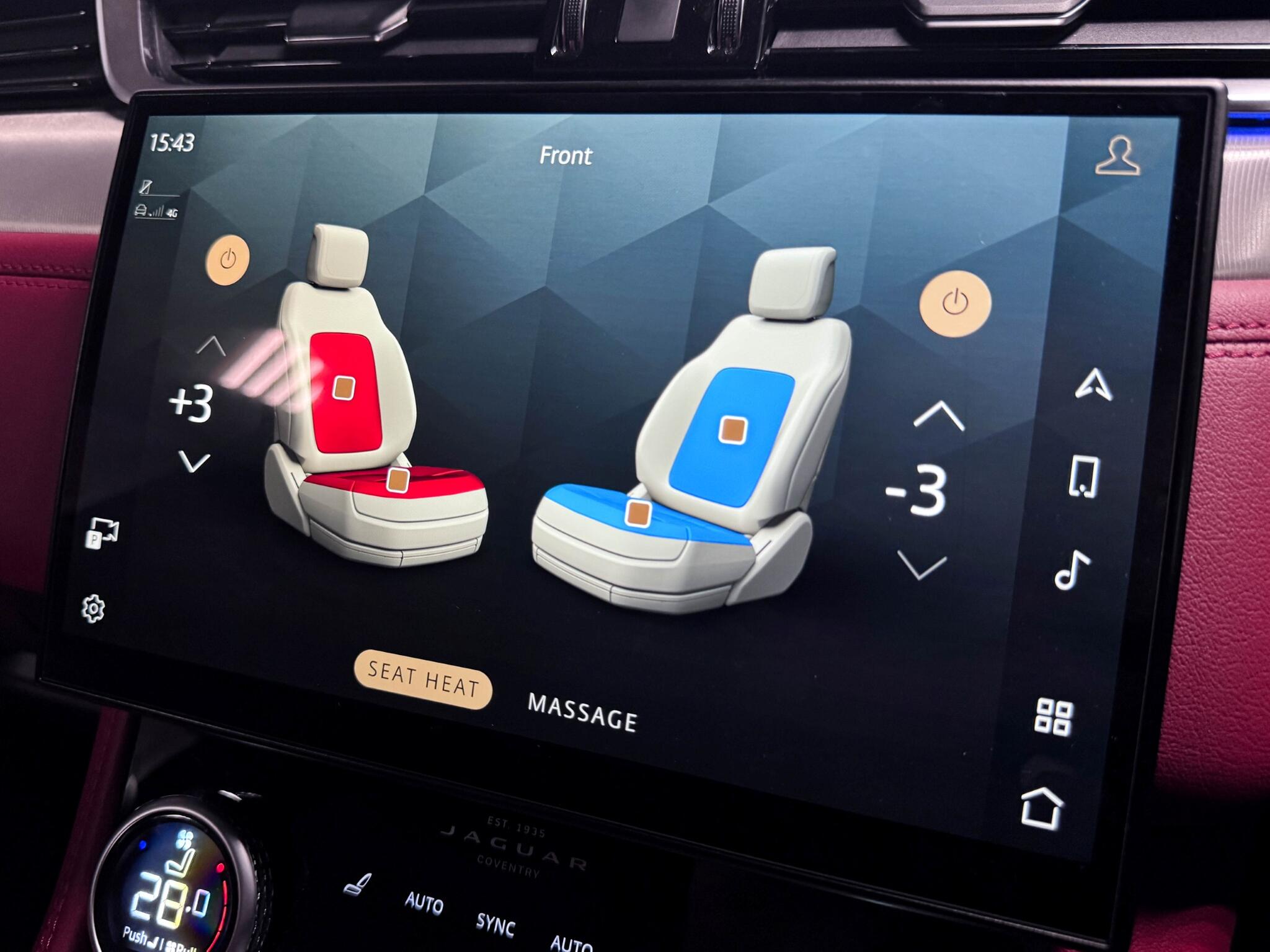 Jaguar F-Pace view 43