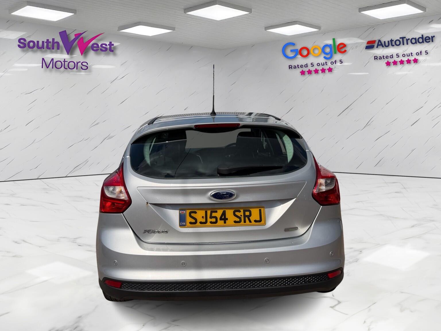 Ford Focus view 8