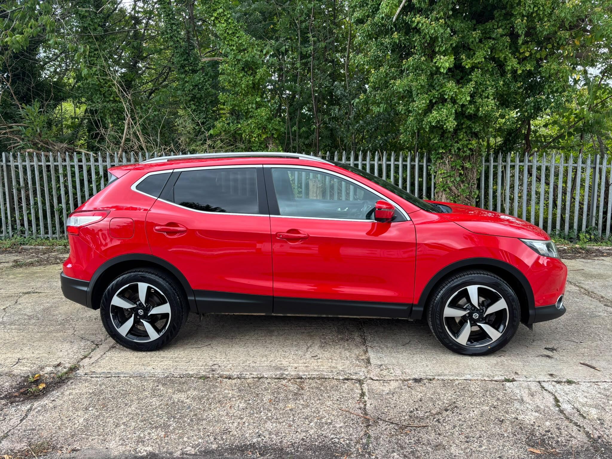 Nissan Qashqai view 3
