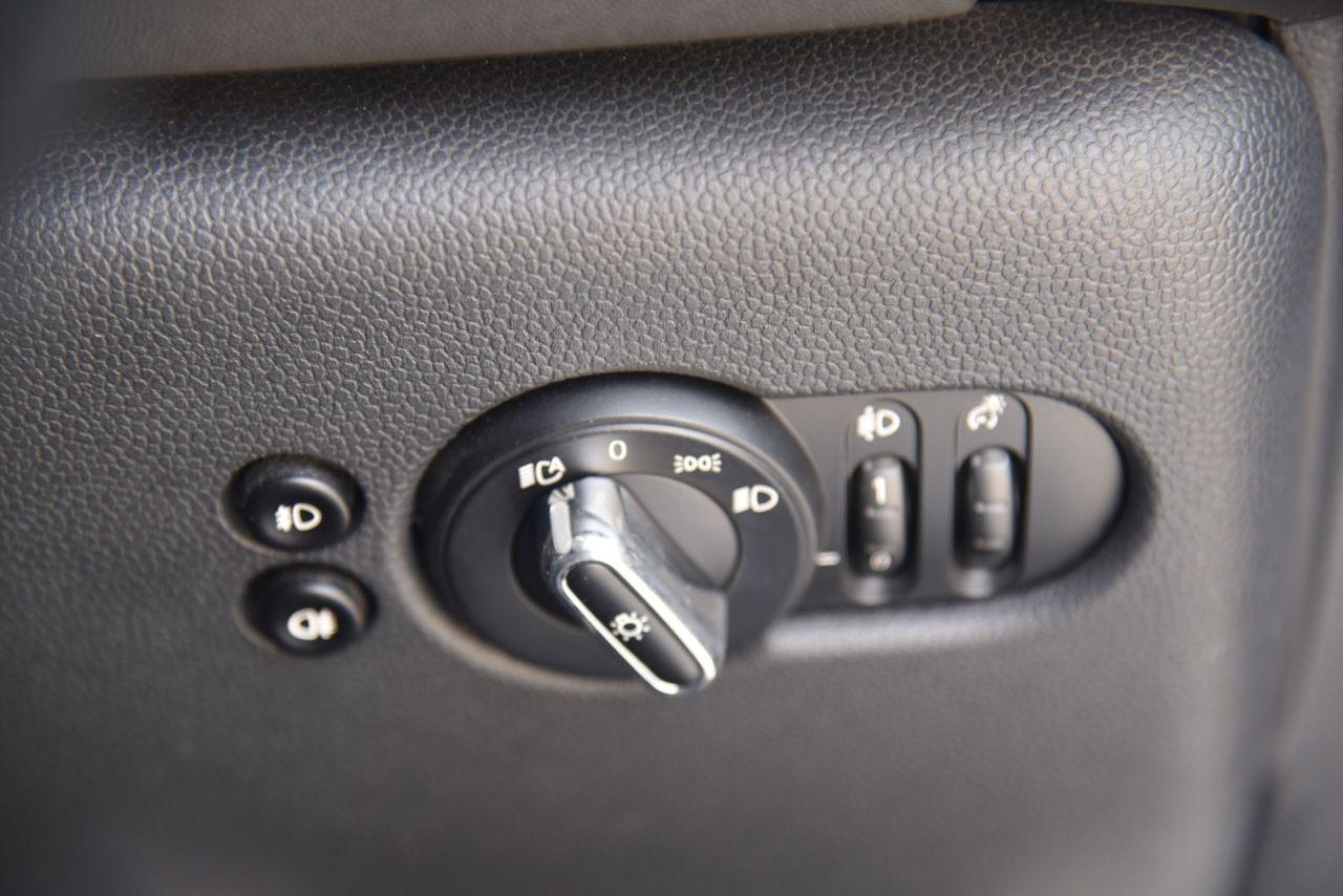 Mini Cooper view 31