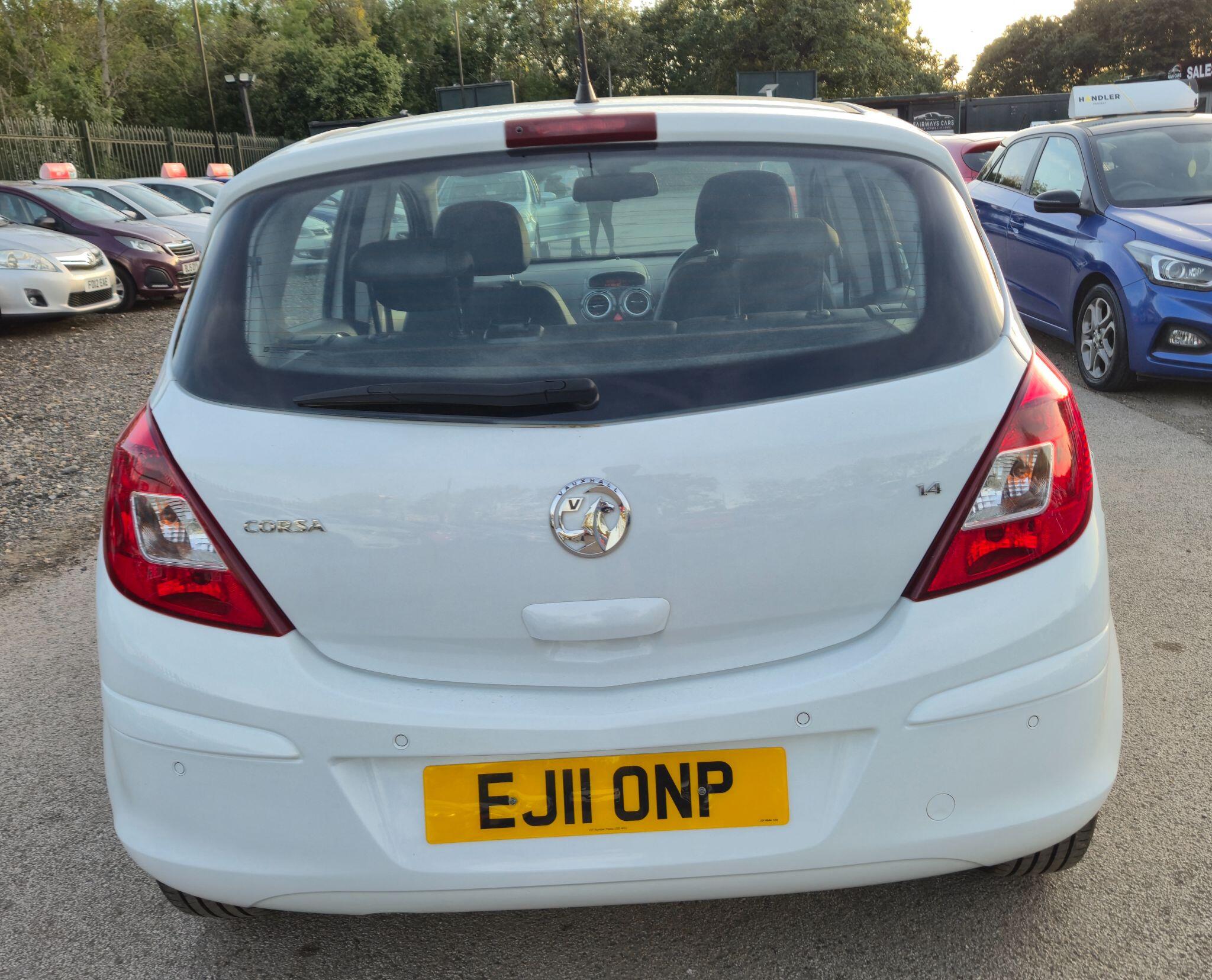 Vauxhall Corsa view 8
