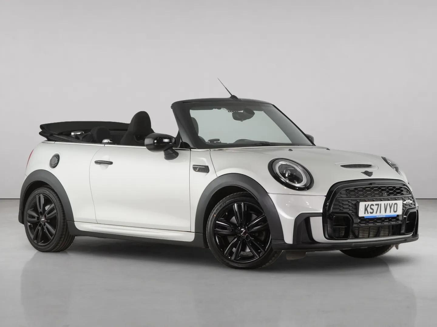 2022 Mini Convertible in Silver for sale