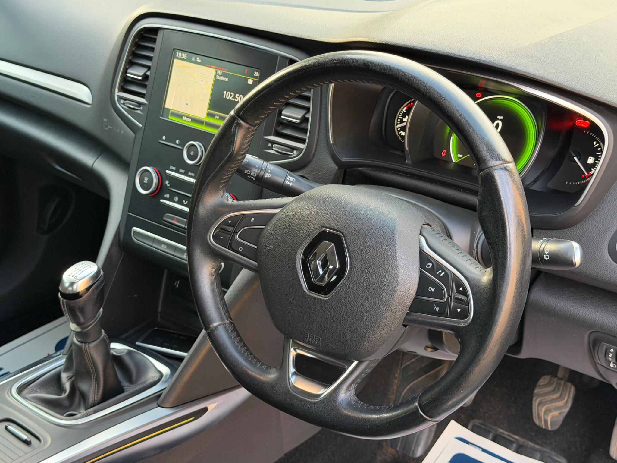 Renault Megane view 8