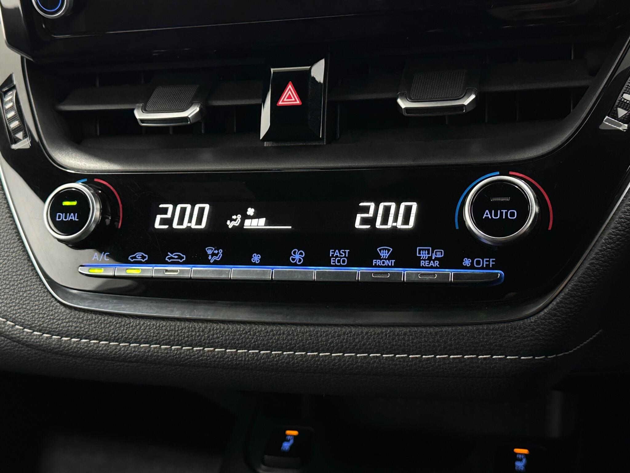 Toyota Corolla view 22