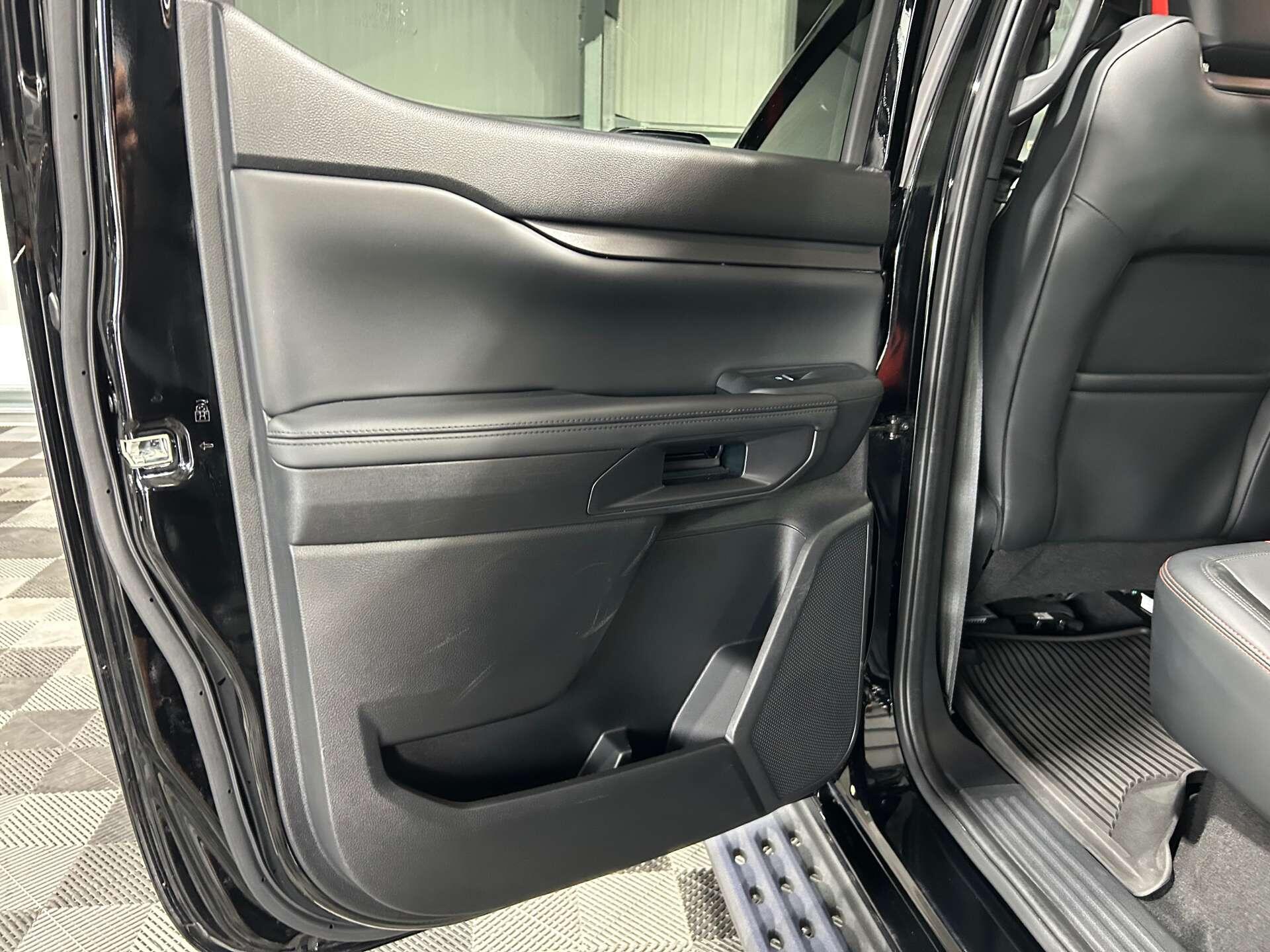 Ford Ranger view 43
