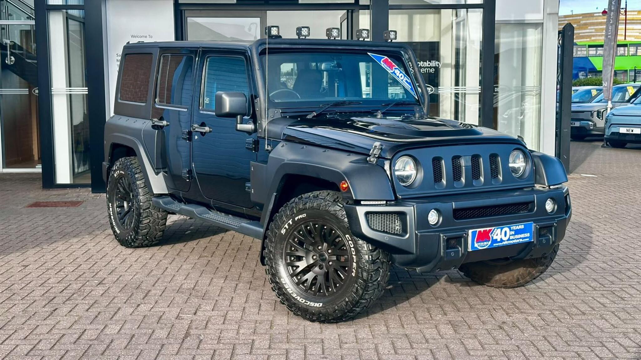 Jeep Wrangler view 4