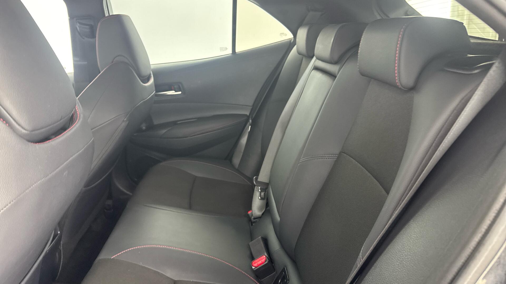 Toyota Corolla view 14