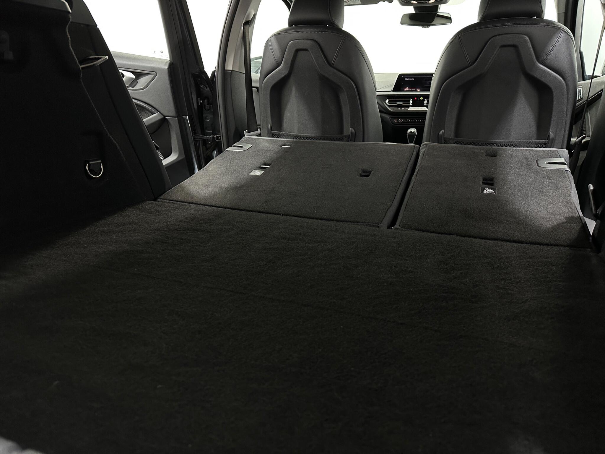 BMW 1 Series view 46