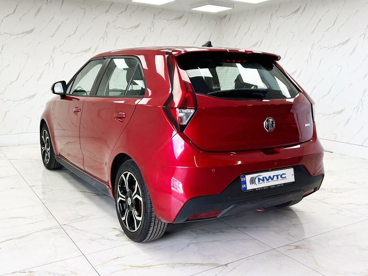 MG MG3 view 9