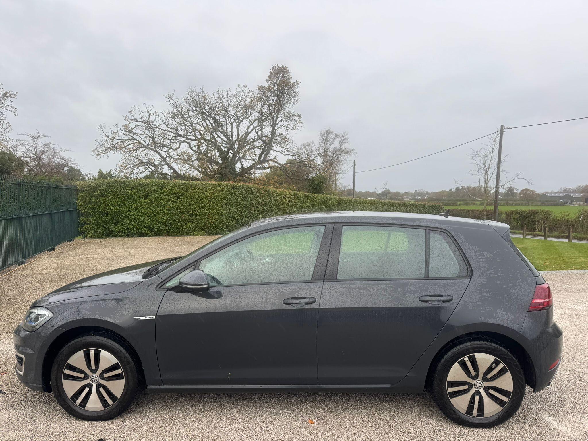2020 Volkswagen e-Golf 35.8kWh e-Golf Auto 5dr • 41,030 miles image 9