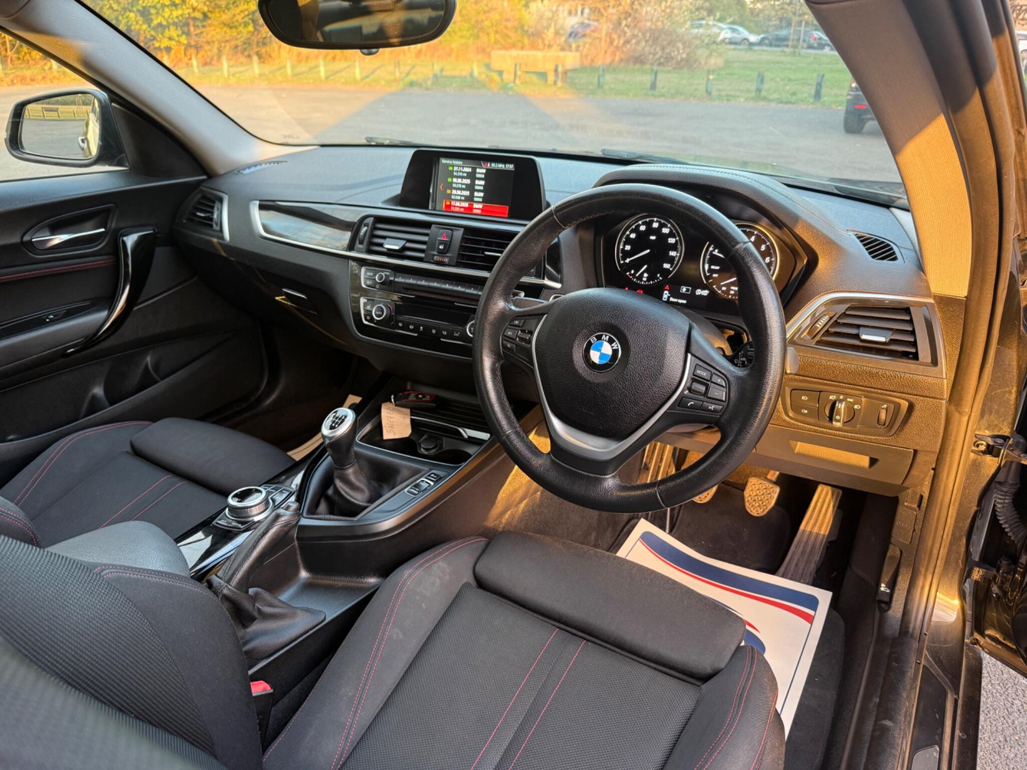 BMW 2 Series view 22