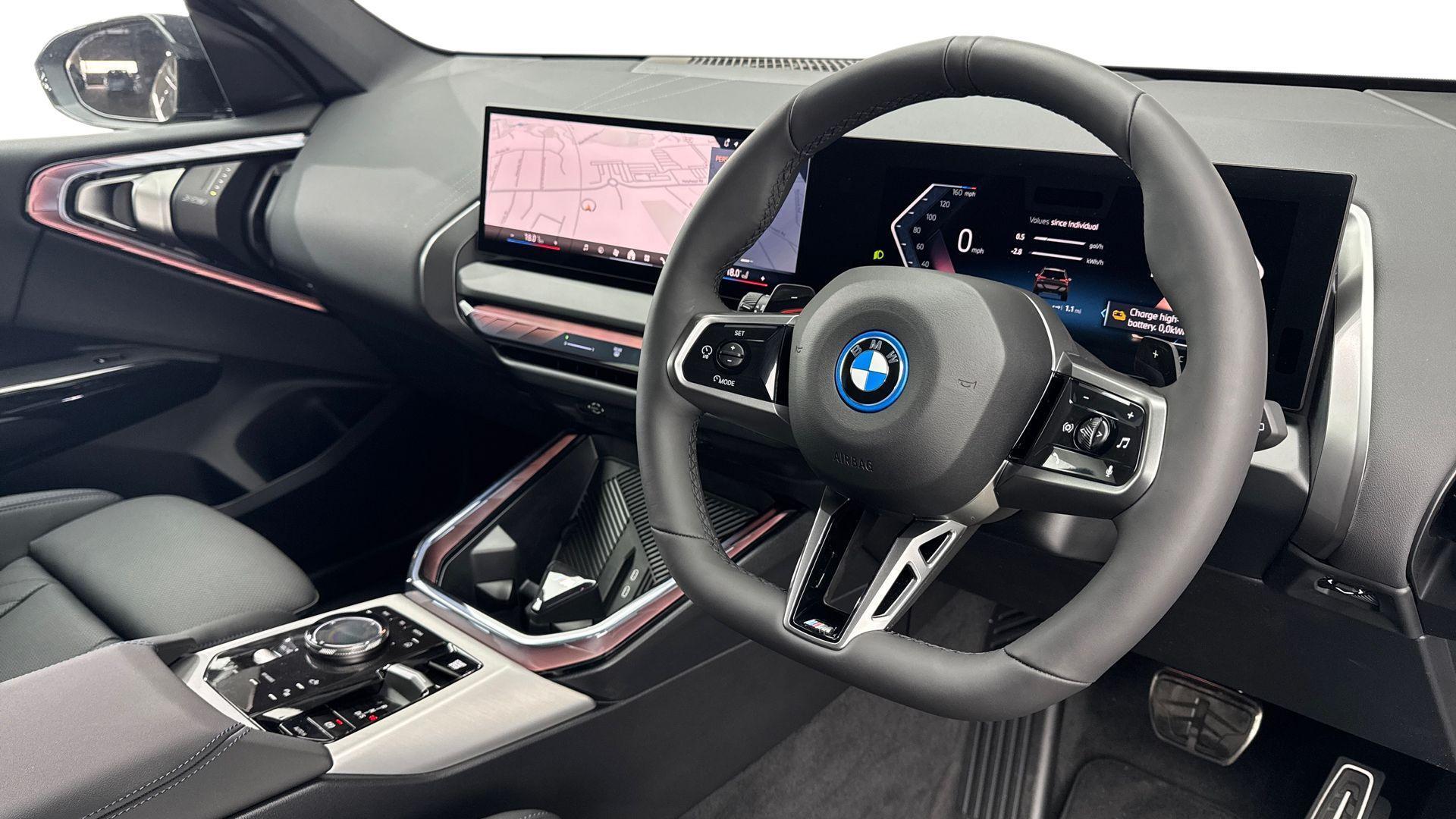 BMW X3 view 13