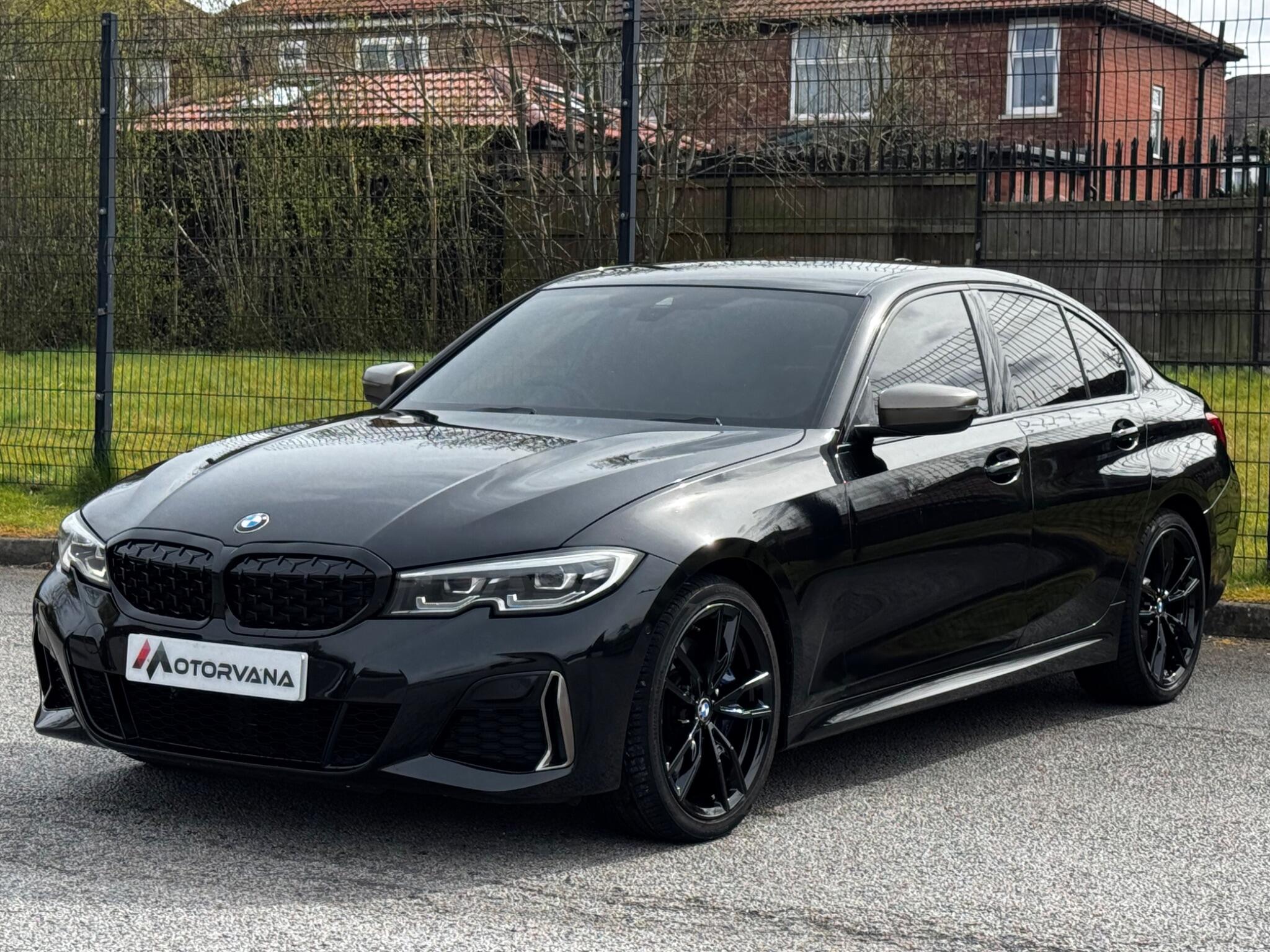 BMW 3 Series view 3