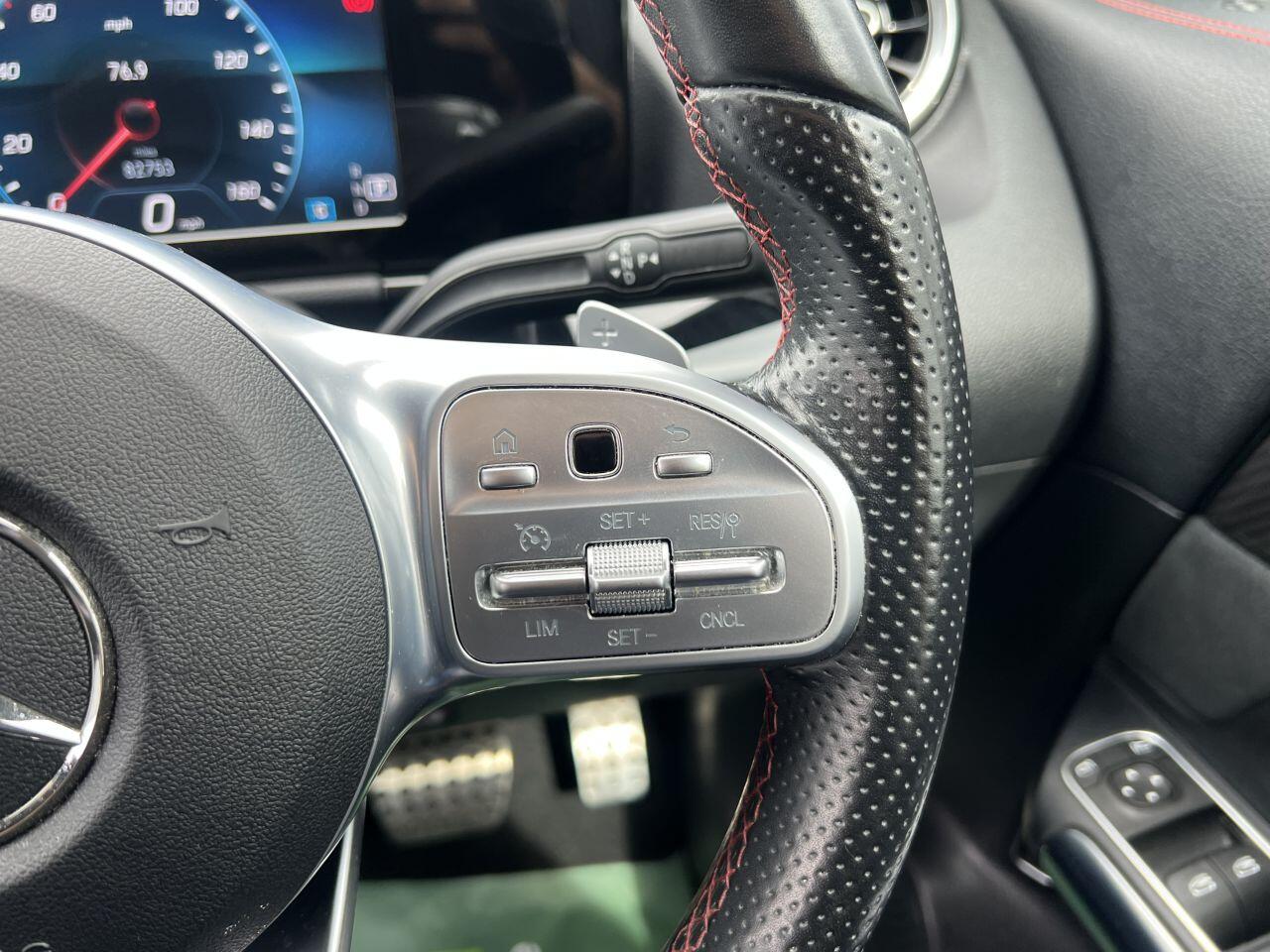 Mercedes-Benz Gla view 50