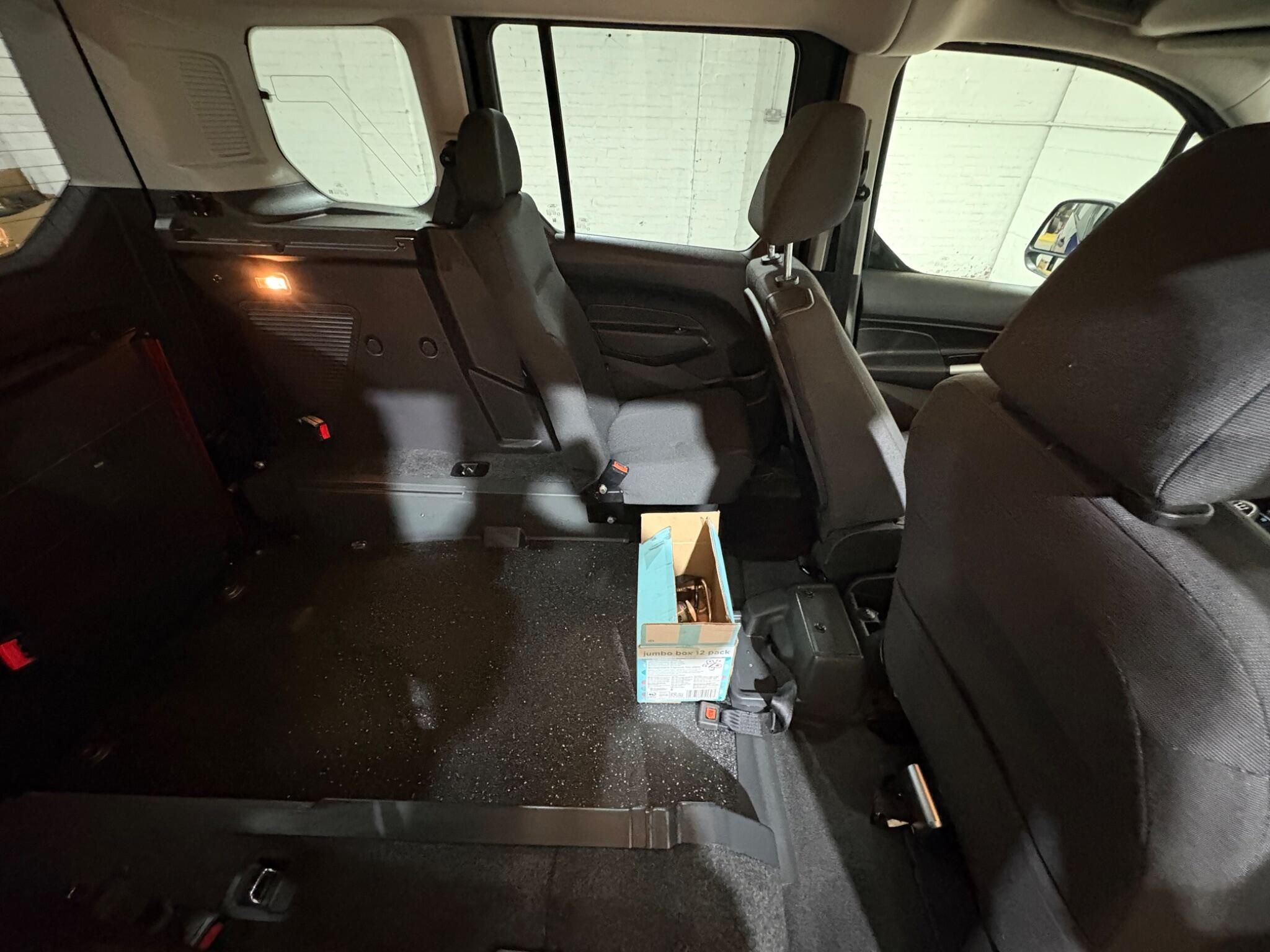 Ford Tourneo Connect view 50