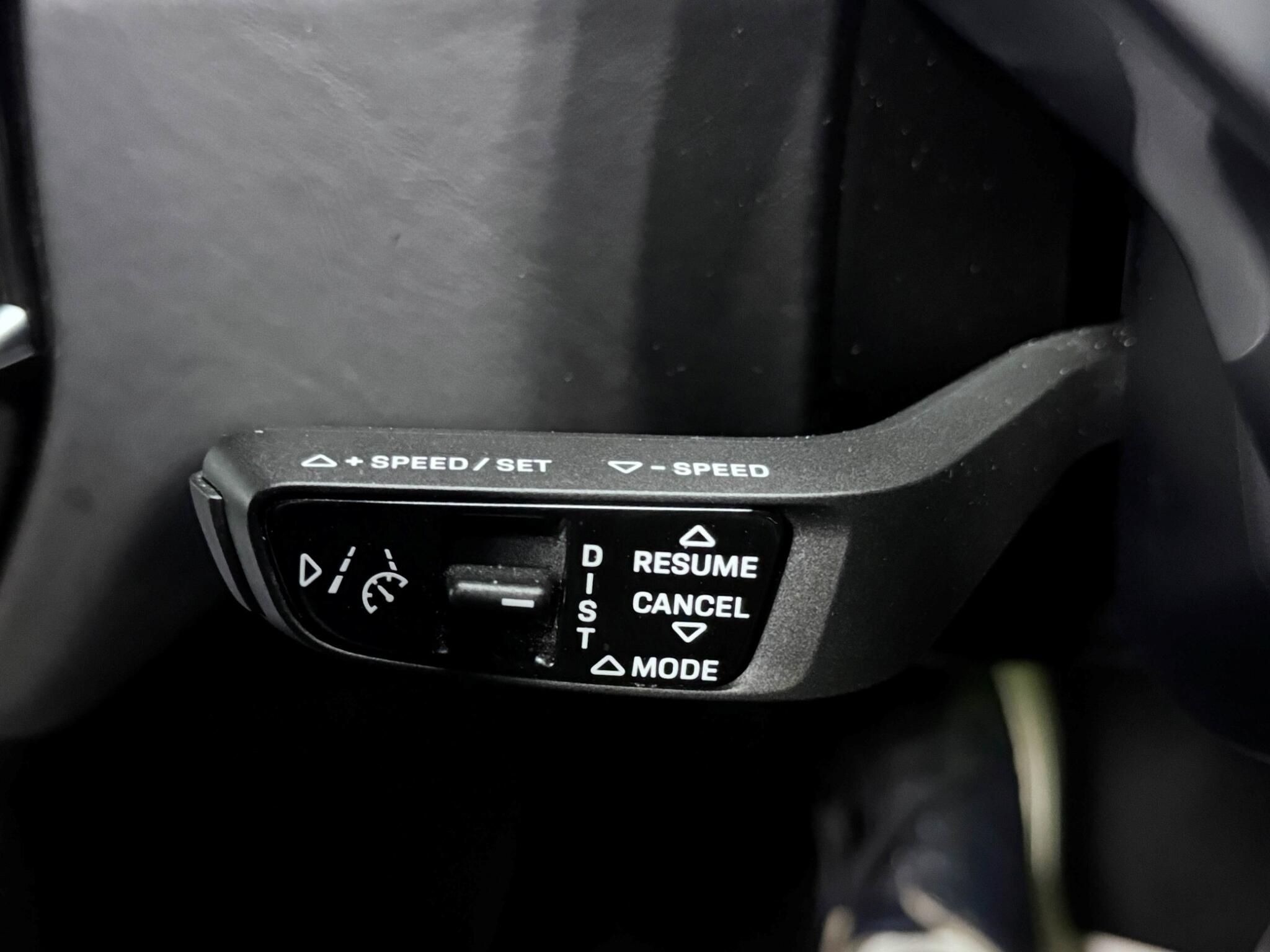 Porsche Cayenne view 24
