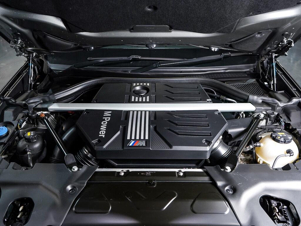 BMW X3 M view 25