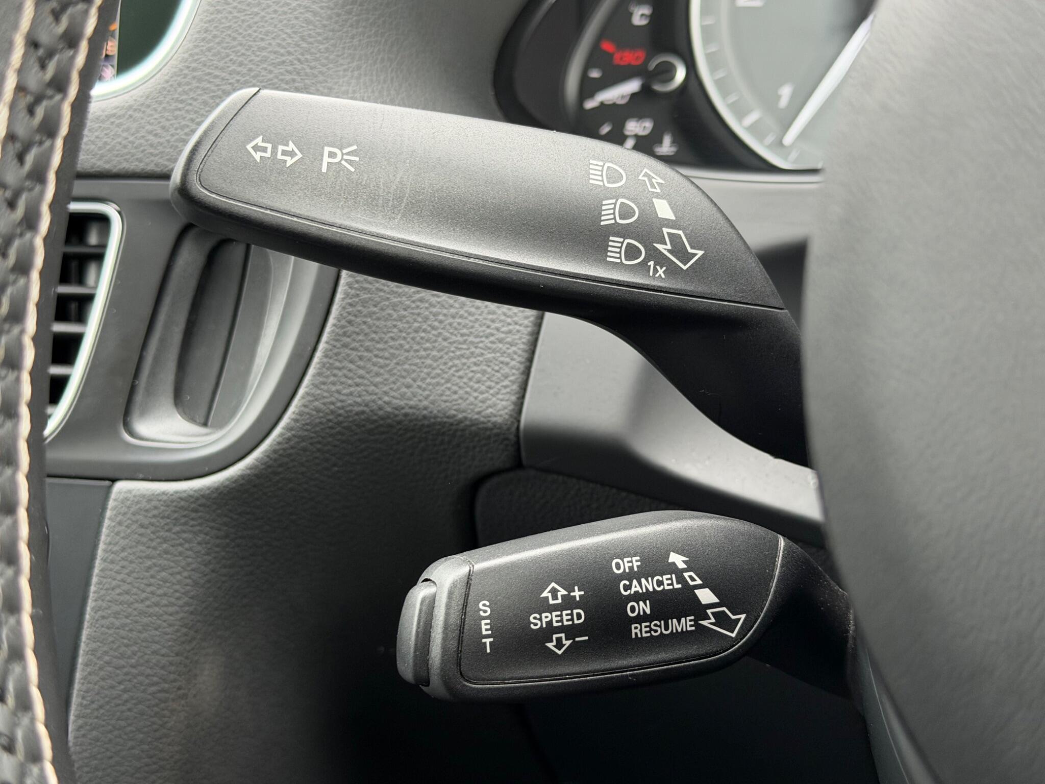 Audi SQ5 view 55