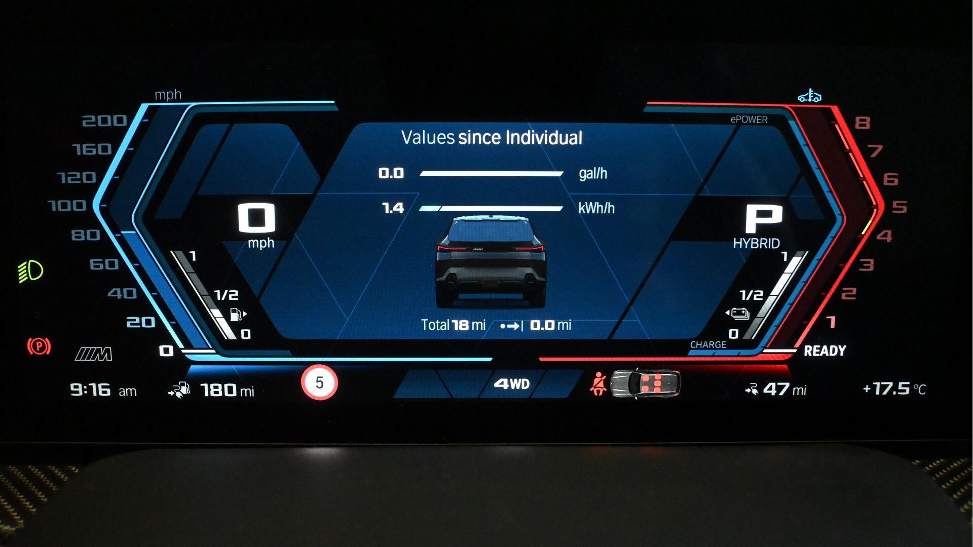 BMW XM view 9