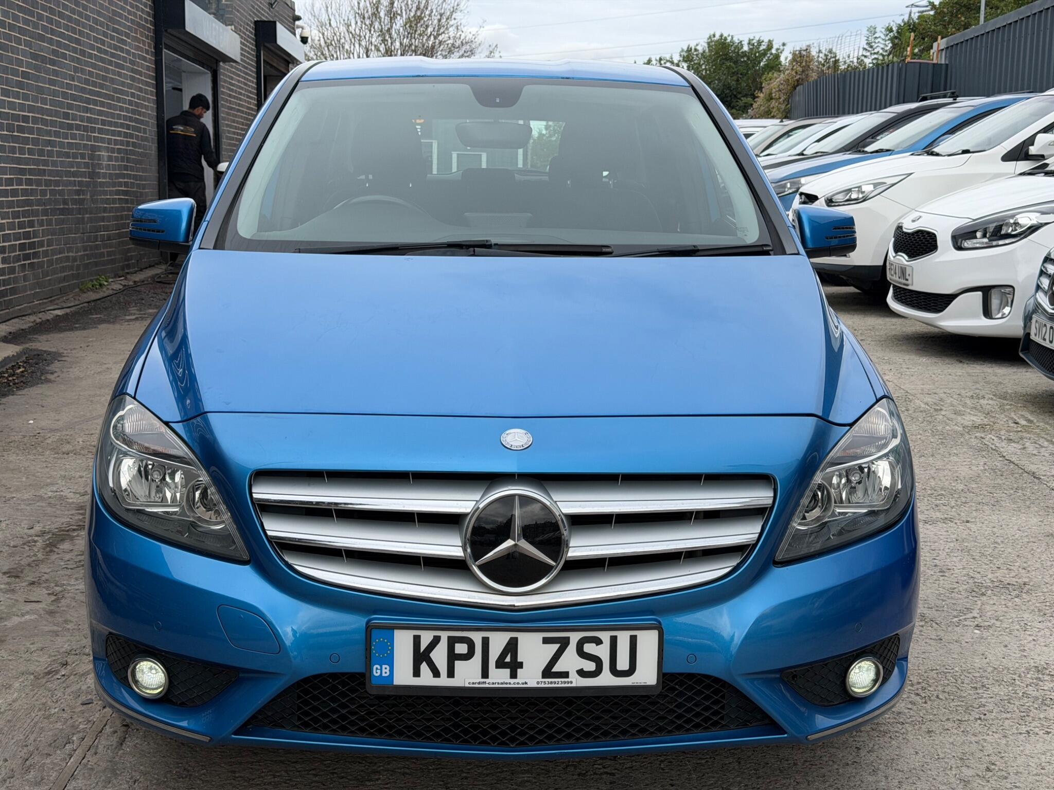 Mercedes-Benz B-Class view 2