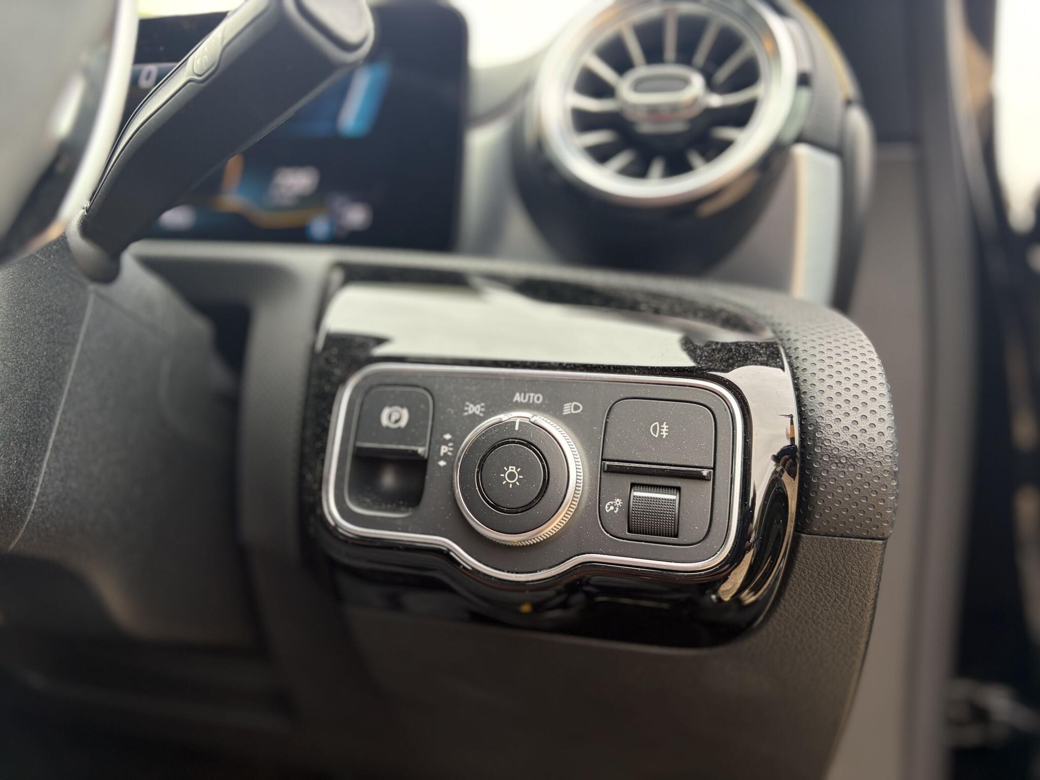 Mercedes-Benz A Class view 24
