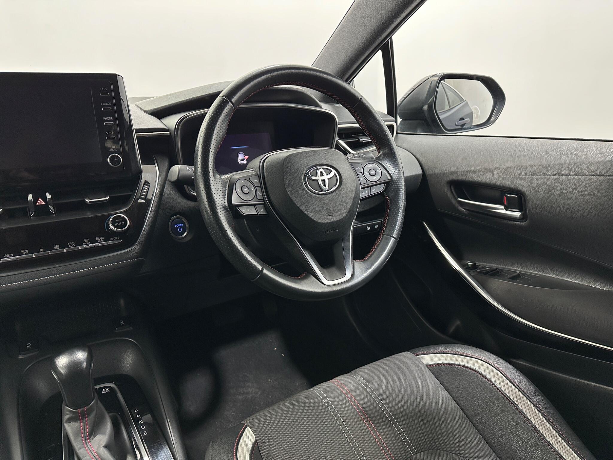 Toyota Corolla view 12